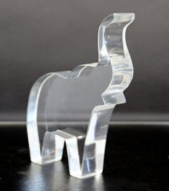 Mid-Century Modern Elephant Lucite Table Sculpture 1970s Guzzini Style