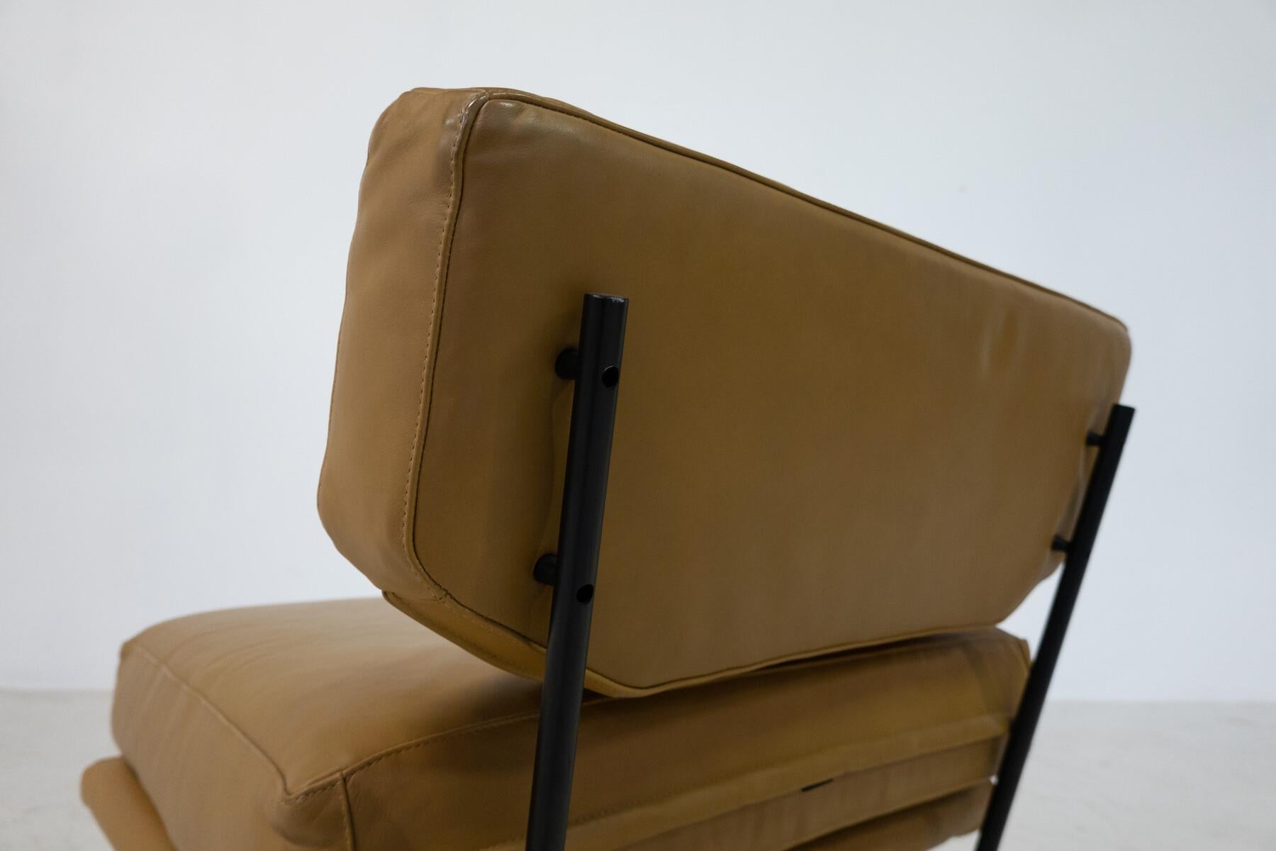 Mid-Century Modern 'Elettra' Armchair by Stdio BBPR for Arflex, Leather and Iron For Sale 13
