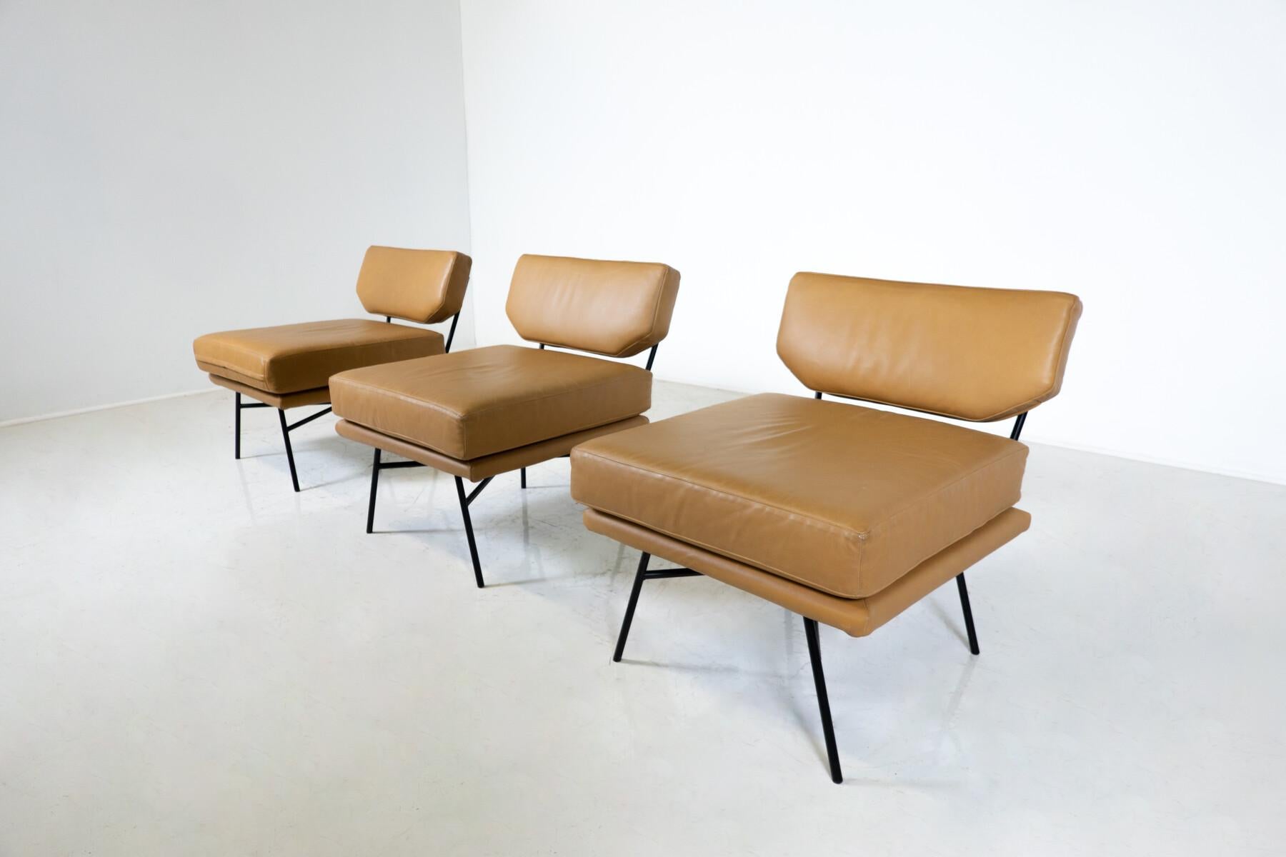 Mid-Century Modern 'Elettra' Armchair by Stdio BBPR for Arflex, Leather and Iron, 1950s - 3 available