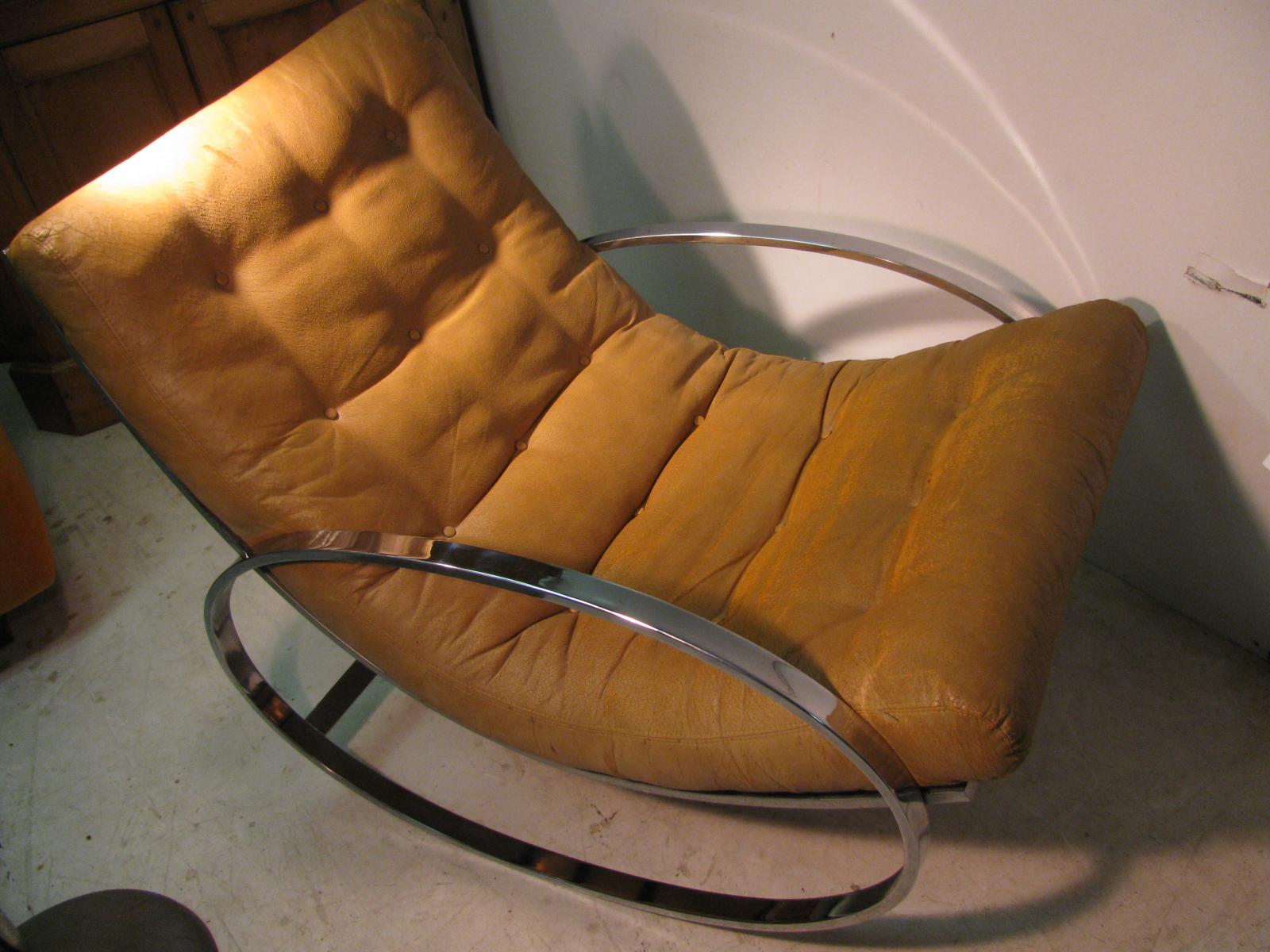 Mid-Century Modern Ellipse Chrome Rocking Chair by Renato Zevi In Good Condition In Port Jervis, NY