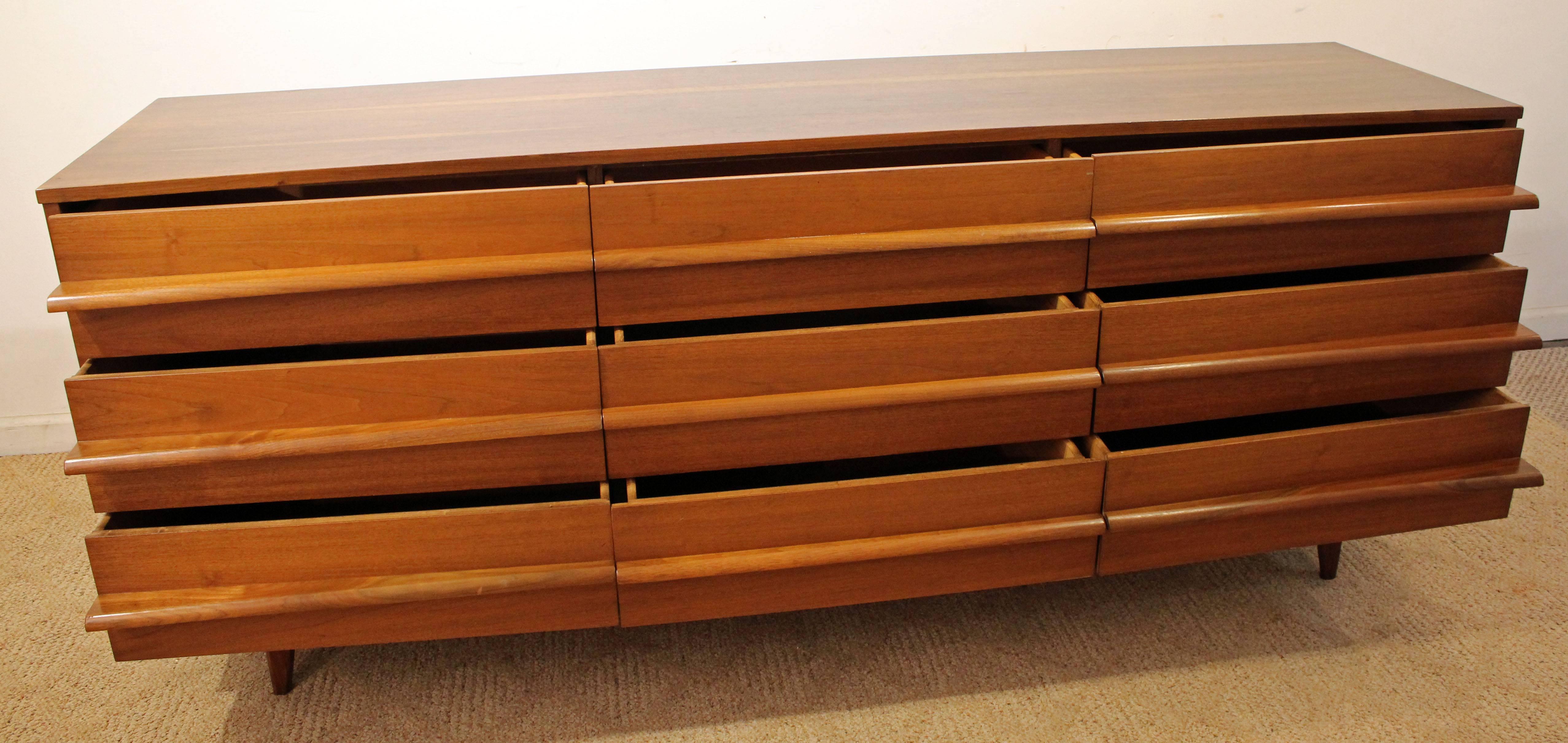 Mid-Century Modern Elongated Concave-Front Walnut Credenza 1