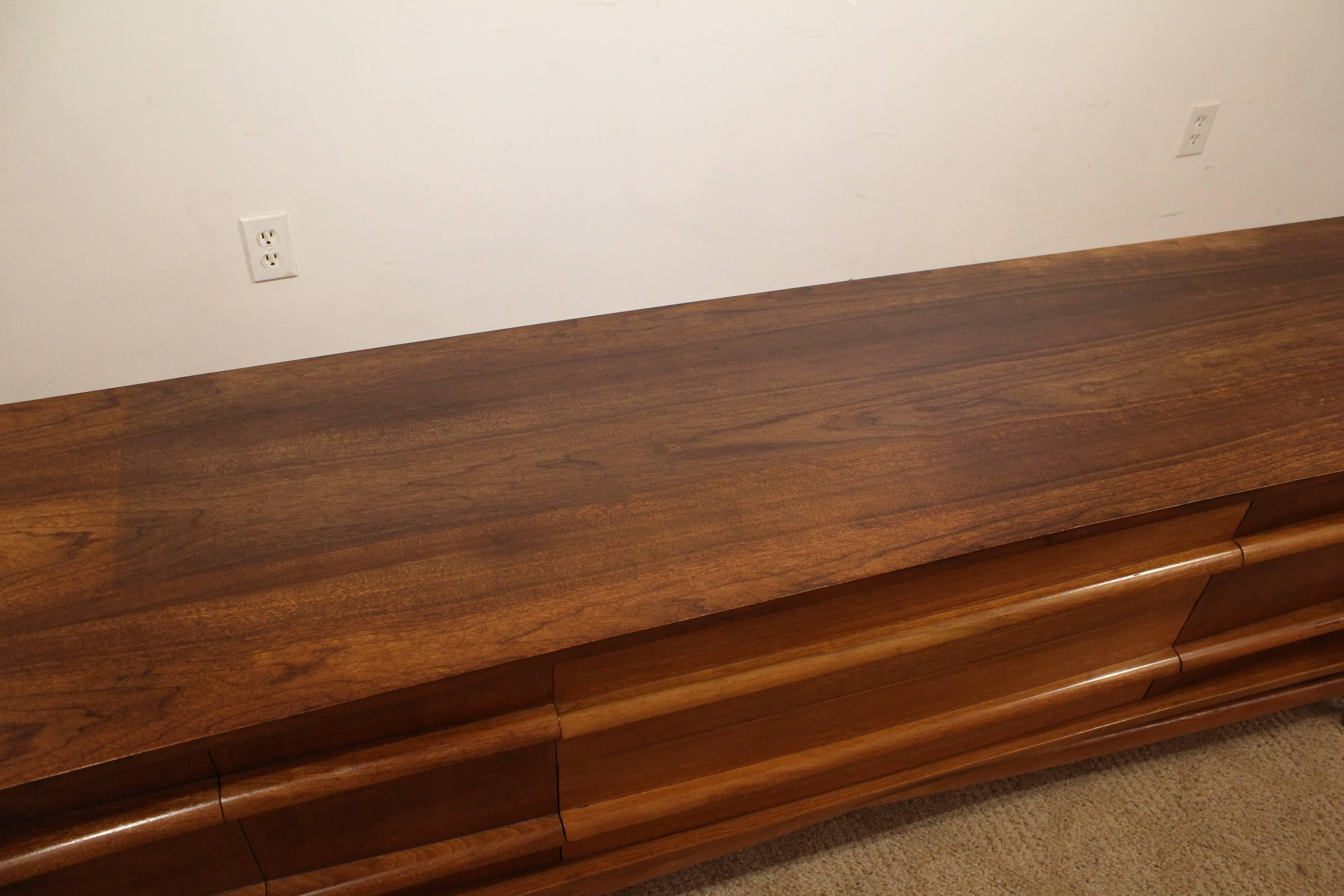 Mid-Century Modern Elongated Low Concave-Front Walnut Credenza 2