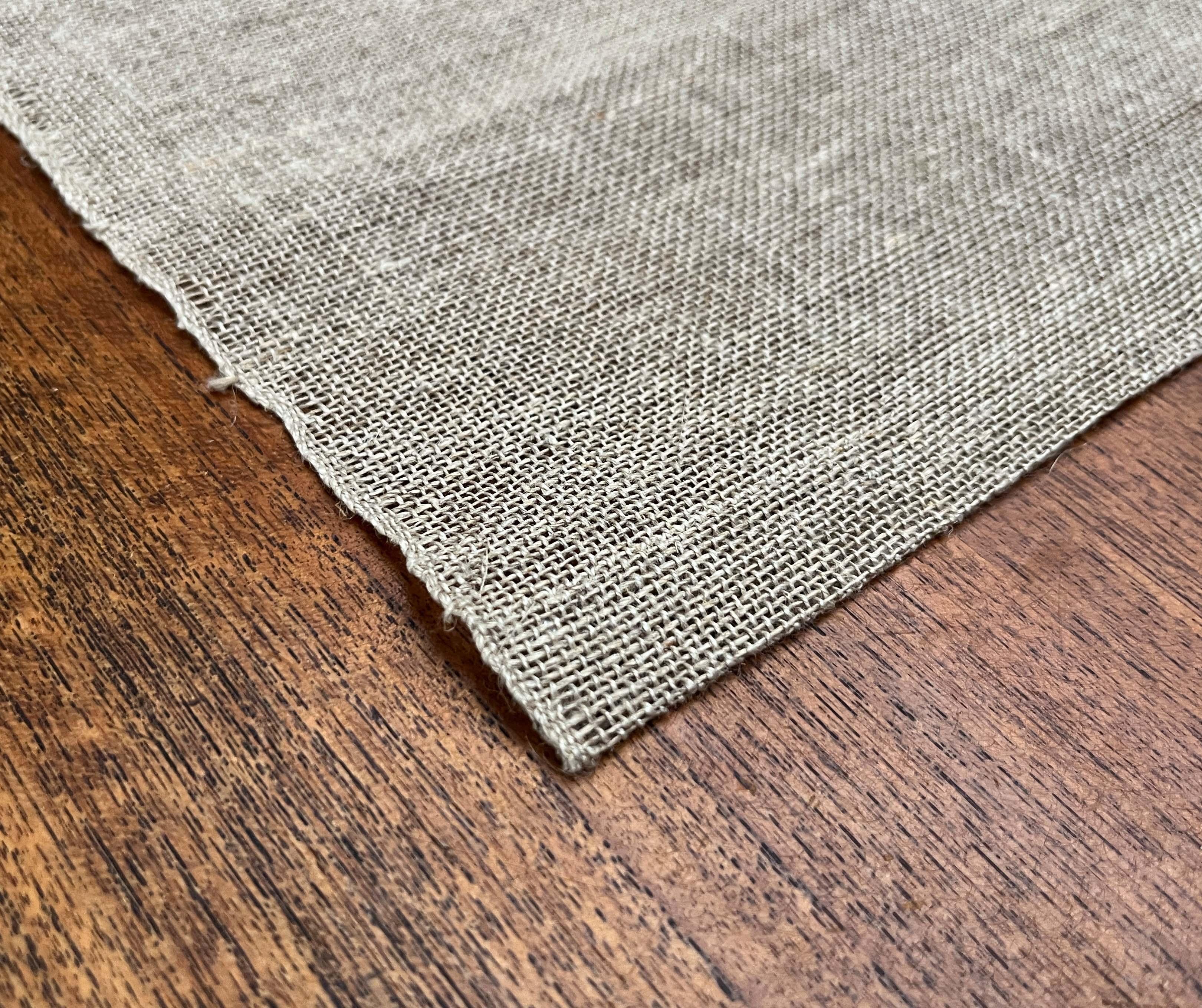 Arazzo da parete in lino ricamato di metà secolo moderno con design floreale Finlandia in vendita 4