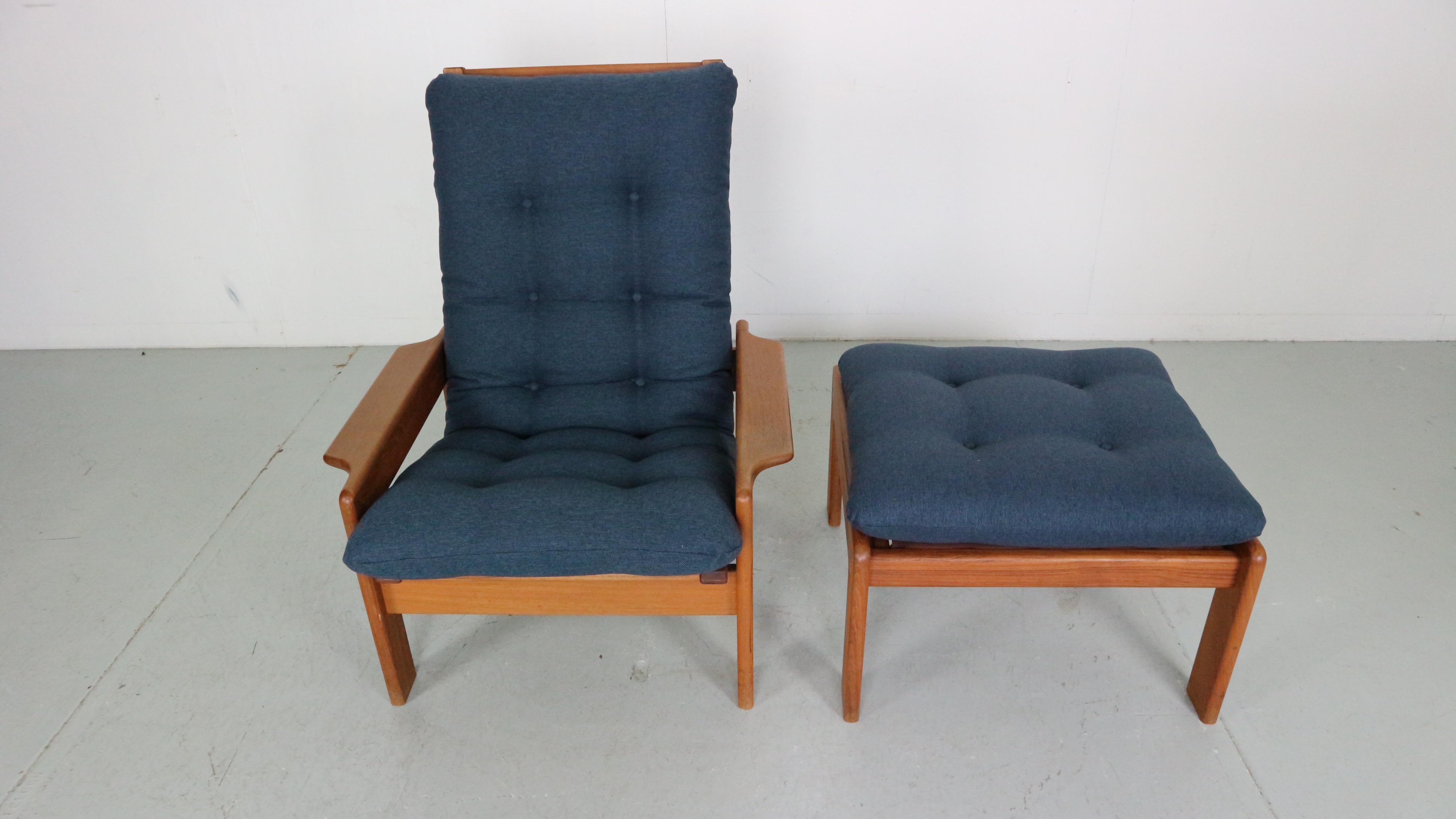 Danish Mid- Century Modern EMC Møbler Teak Easy Lounge Chair & Ottoman, Denmark For Sale