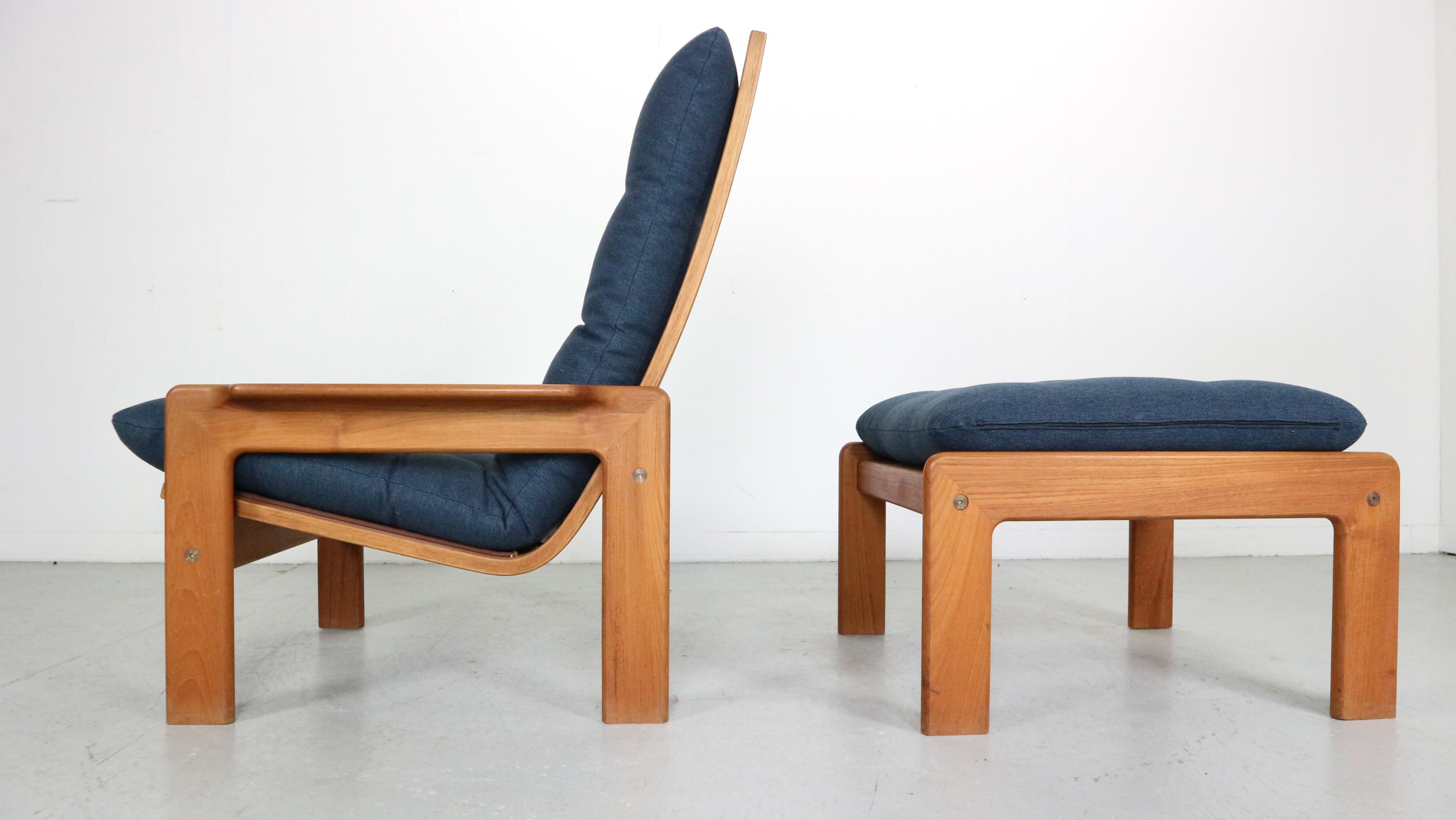 Mid-20th Century Mid- Century Modern EMC Møbler Teak Easy Lounge Chair & Ottoman, Denmark For Sale