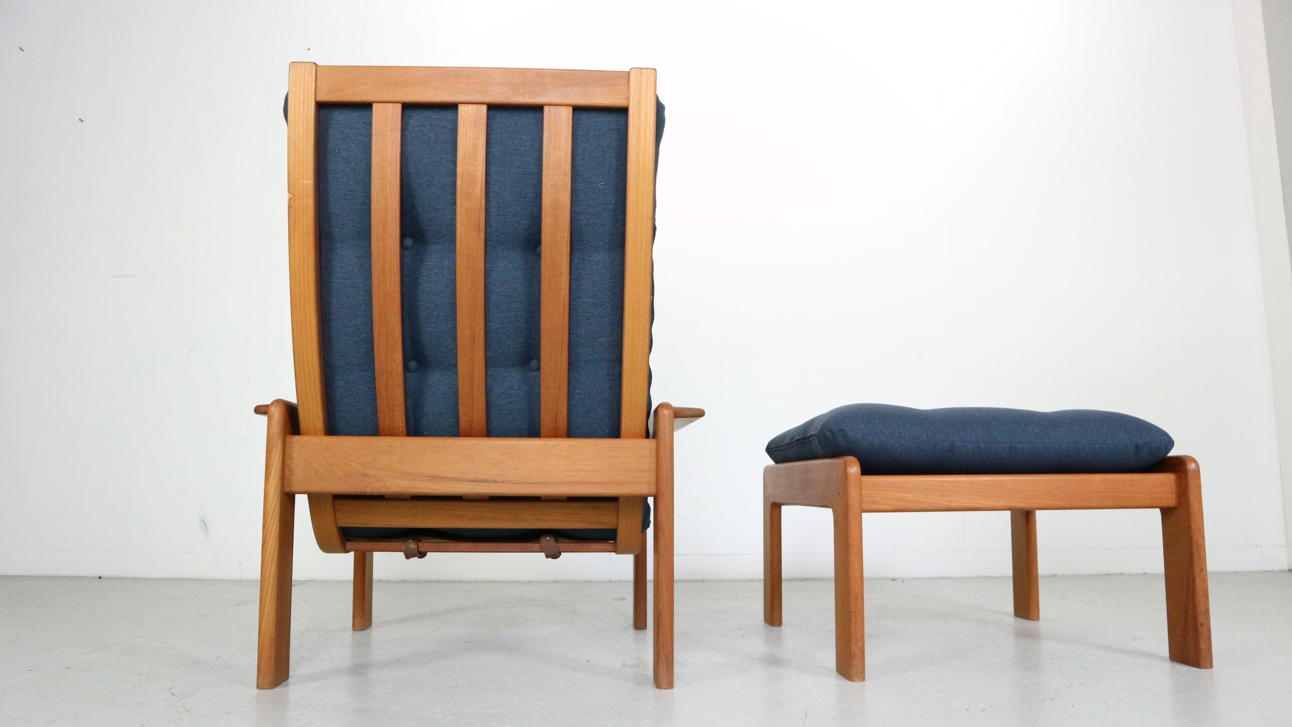 Mid- Century Modern EMC Møbler Teak Easy Lounge Chair & Ottoman, Denmark For Sale 1