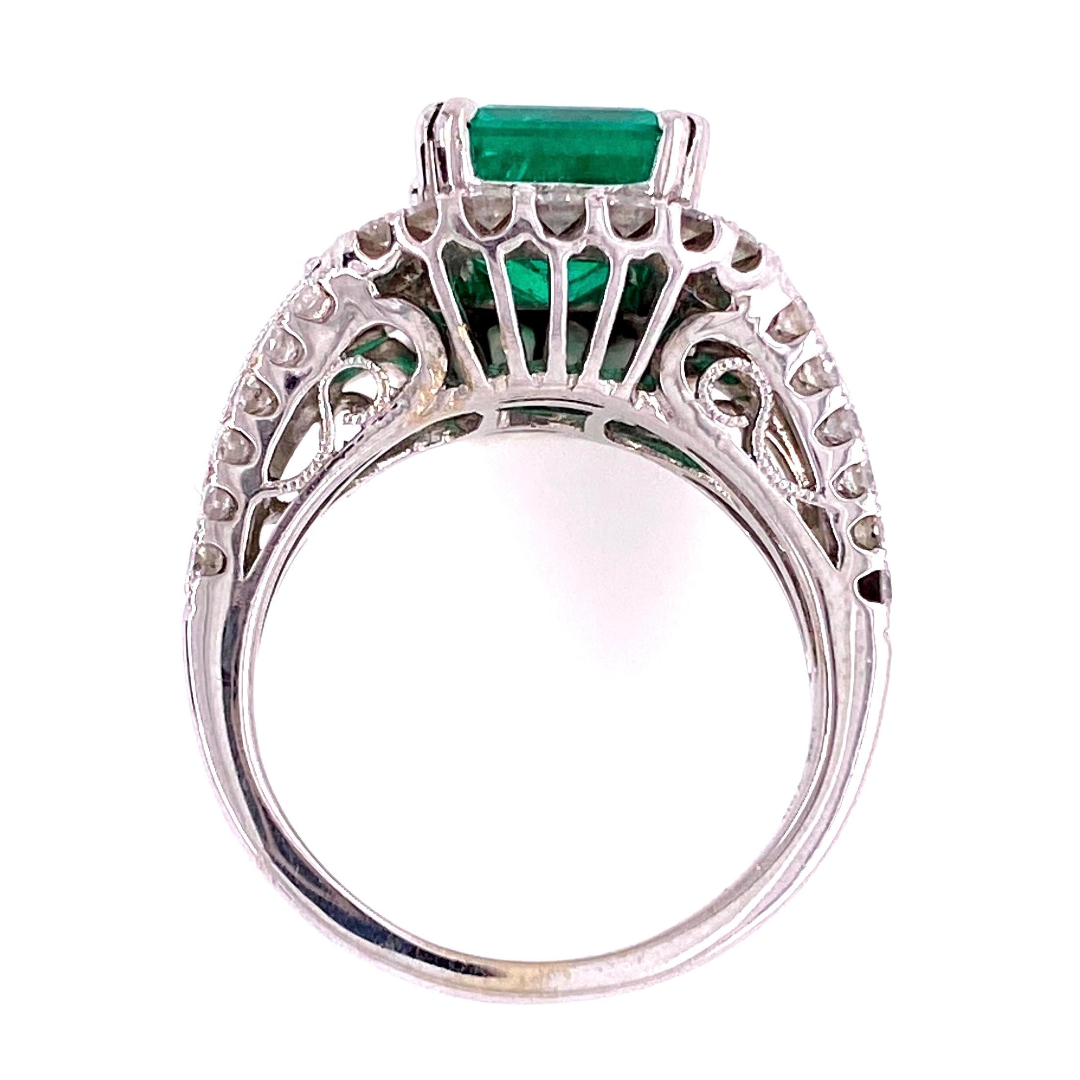 Women's Mid-Century Modern Emerald Cut Emerald and Diamond Gold Cocktail Ring For Sale