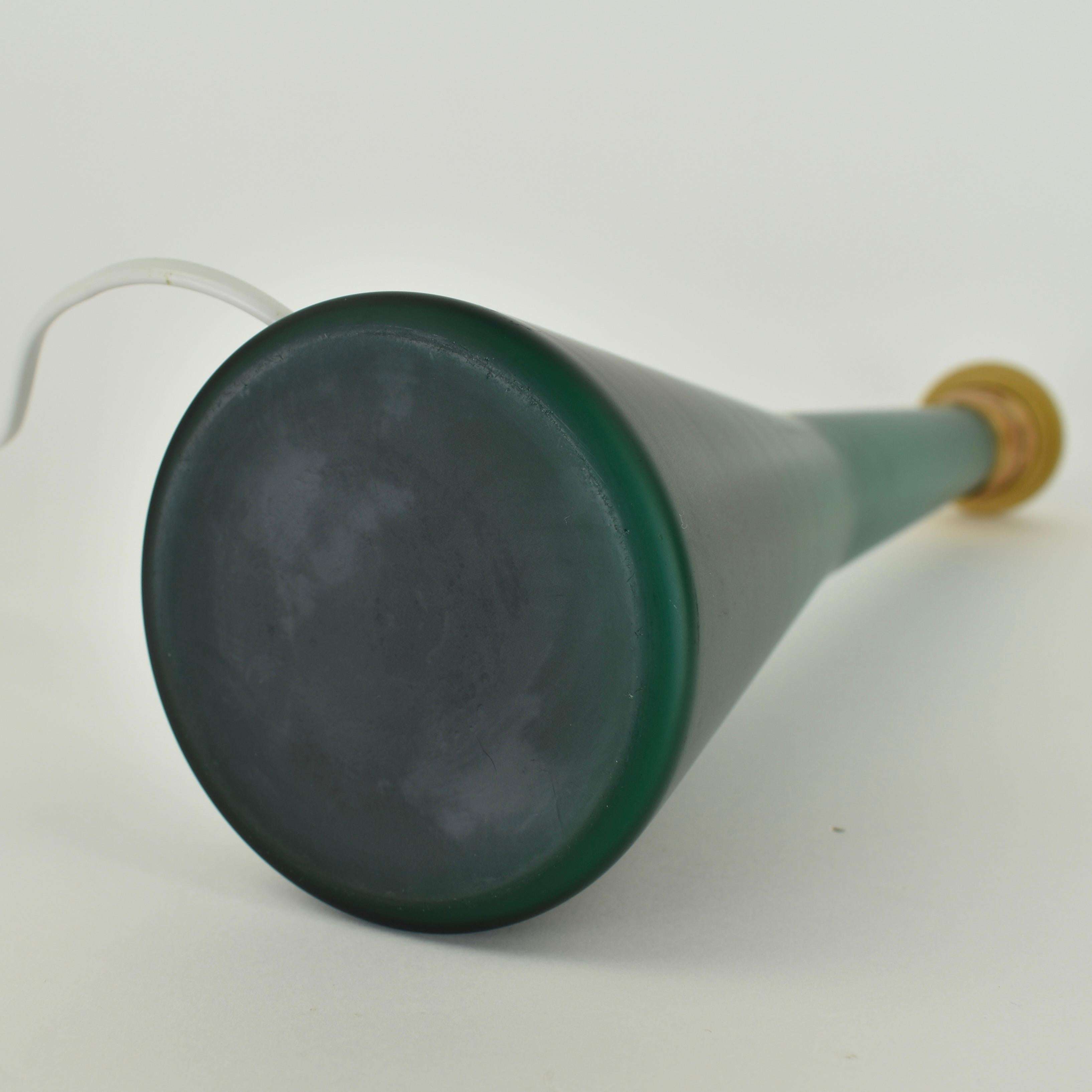 Lampe de table en verre Emerald Mid Century Modern 1960s en vente 2