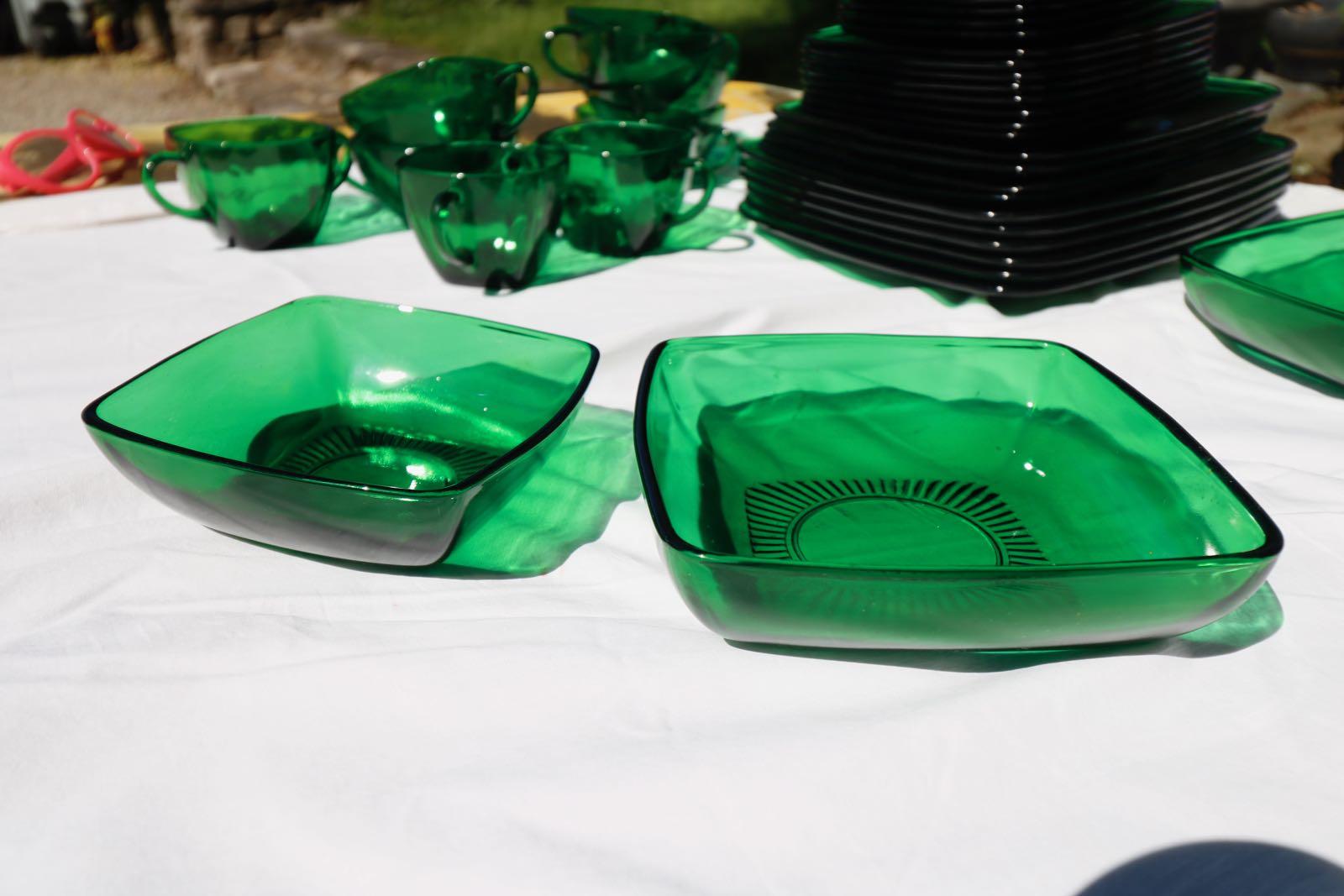 emerald green dish set