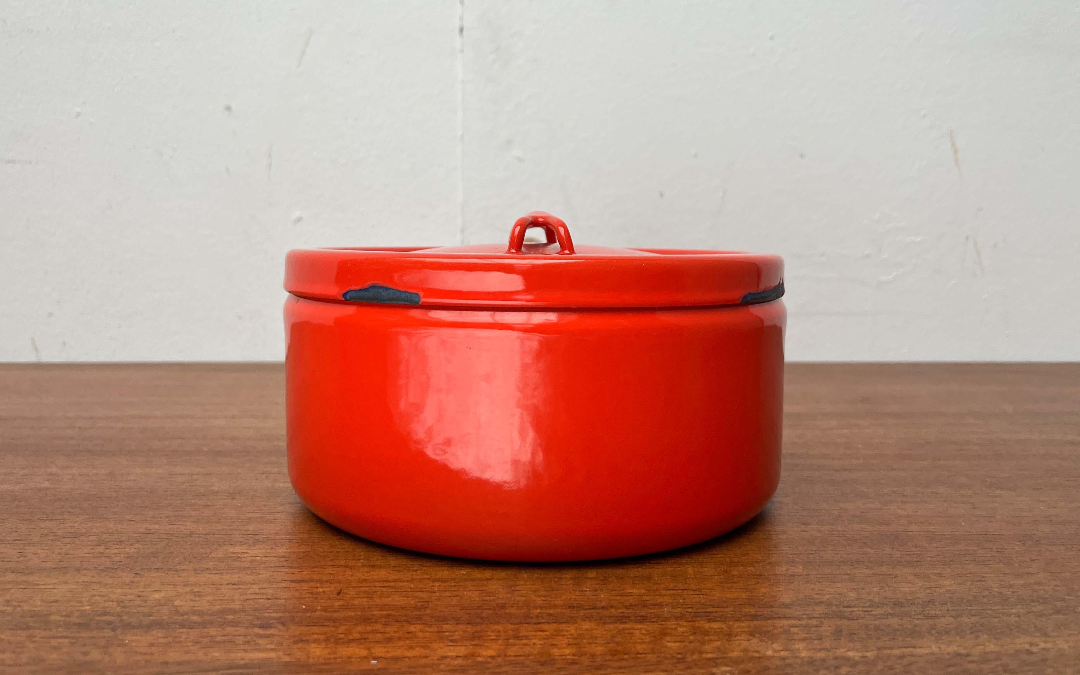 Mid-Century Modern Enamel Orange Pot with Teak Handle Seppo Mallat Finel, 1960s For Sale 6