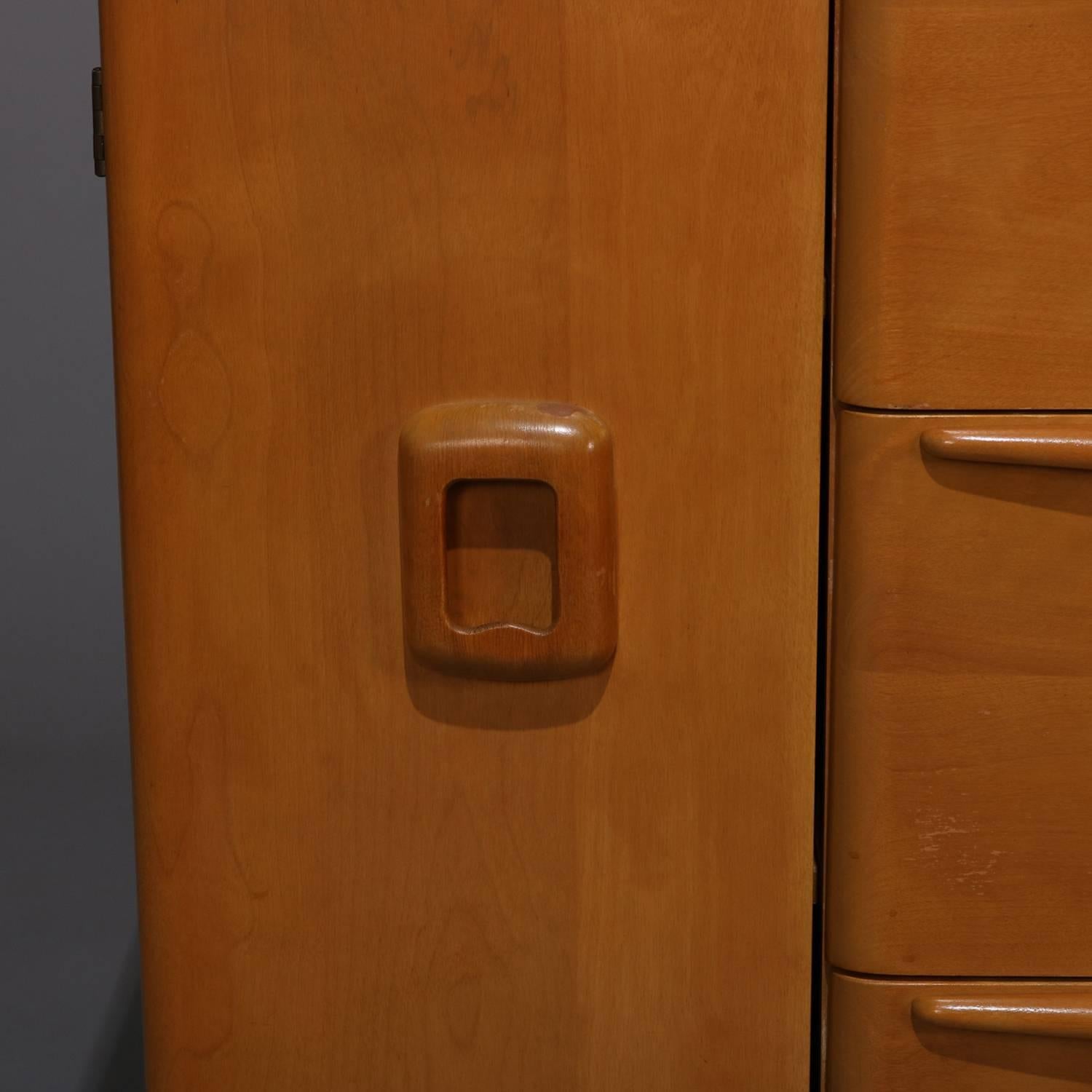 Mid-Century Modern Encore Sideboard by Heywood Wakefield in Wheat, 20th Century 2