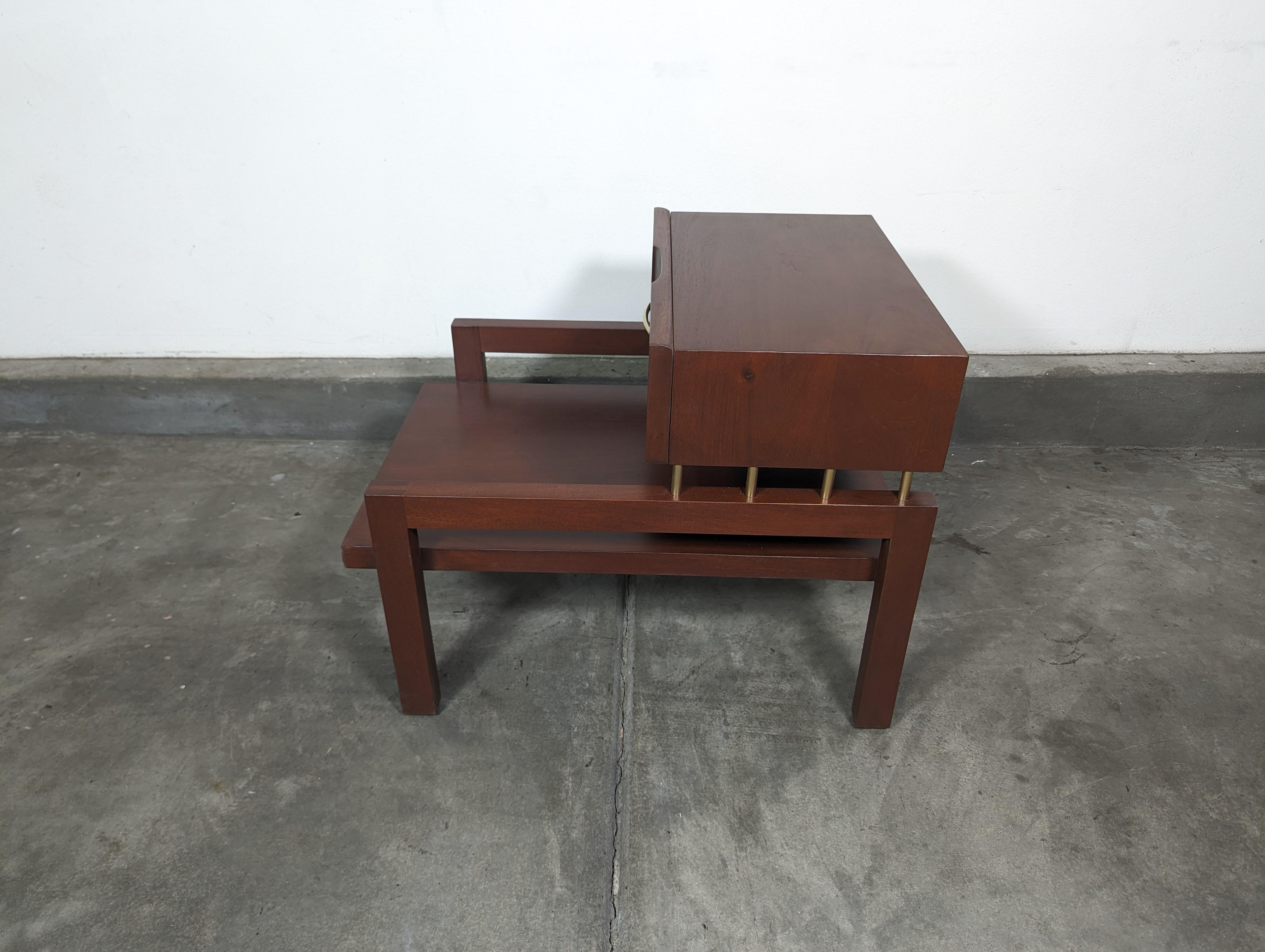 Mid Century Modern End Table by Edmond J. Spence for Industria Mueblera, c1950s For Sale 3
