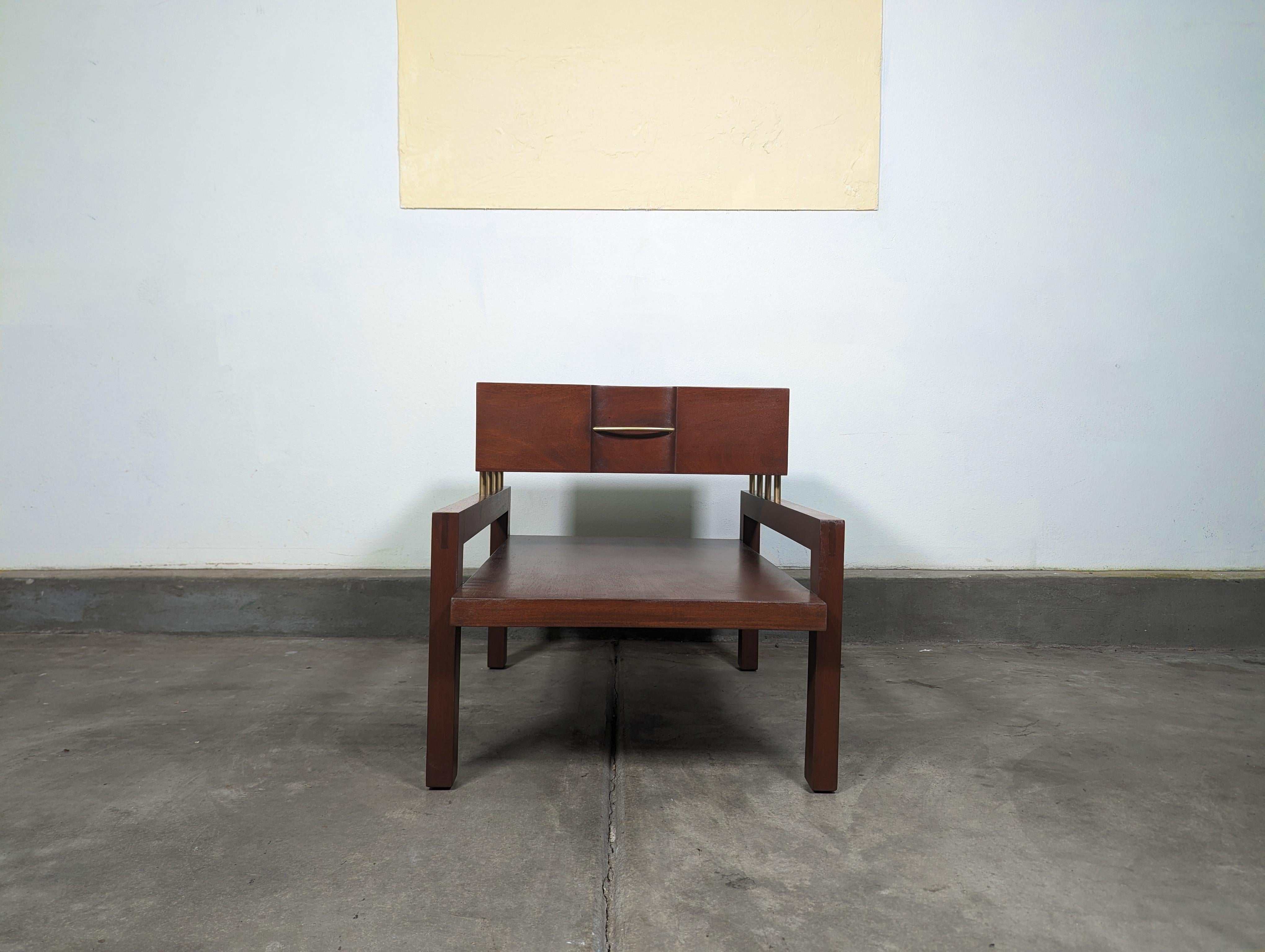Mid-Century Modern Table d'appoint moderne du milieu du siècle par Edmond J. Spence pour Industria Mueblera, c1950s en vente