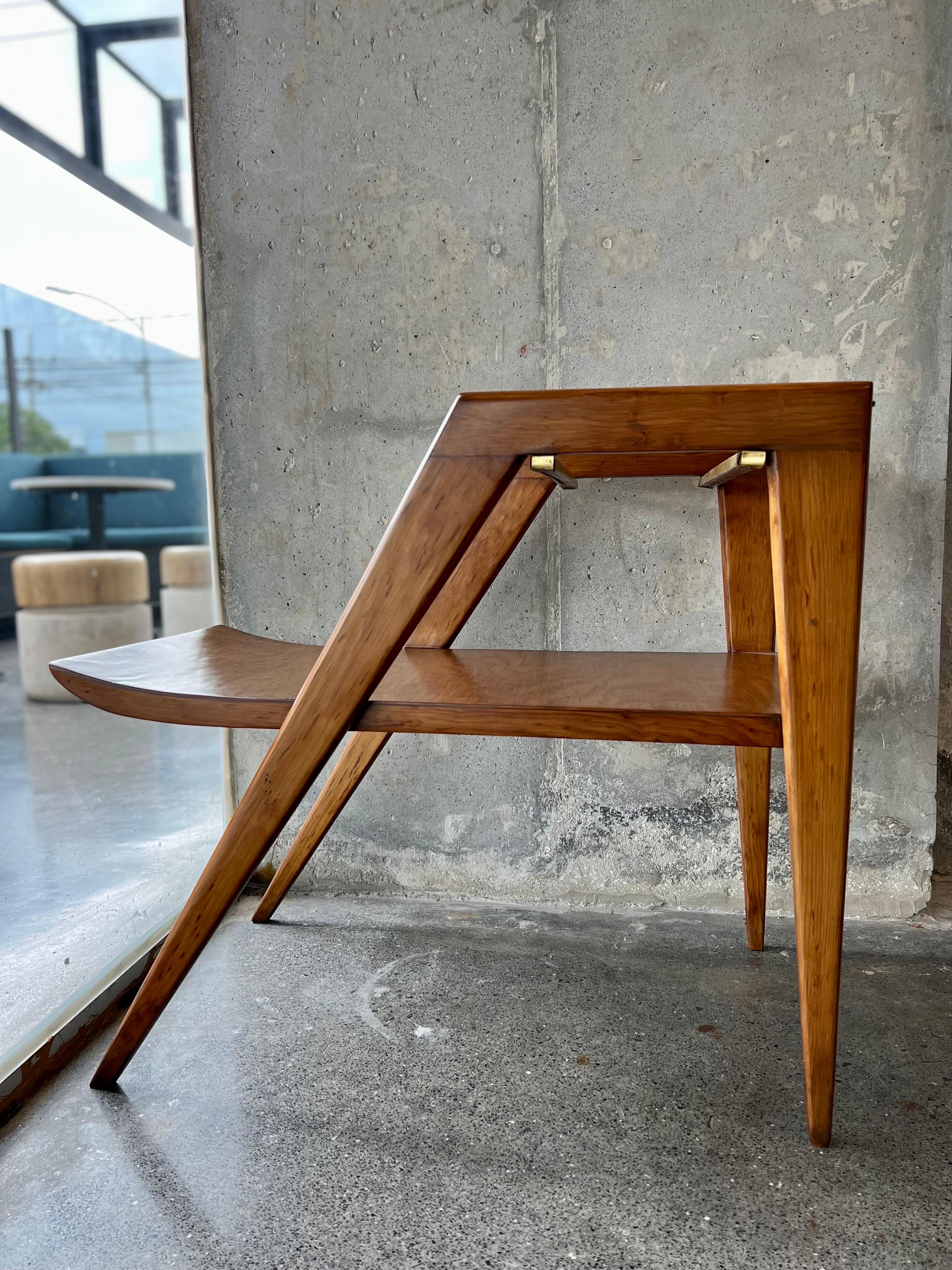 Mid-Century Modern End Table In Good Condition In San Pedro Garza Garcia, Nuevo Leon