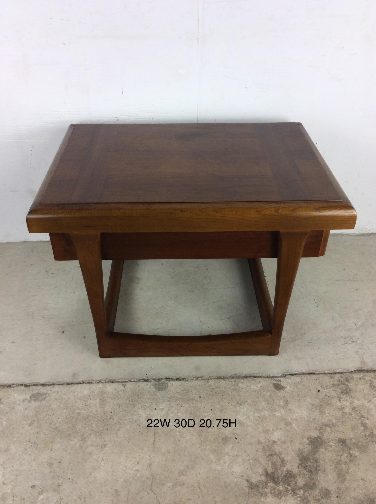 American Mid-Century Modern End Table with Drawer by Lane Furniture For Sale