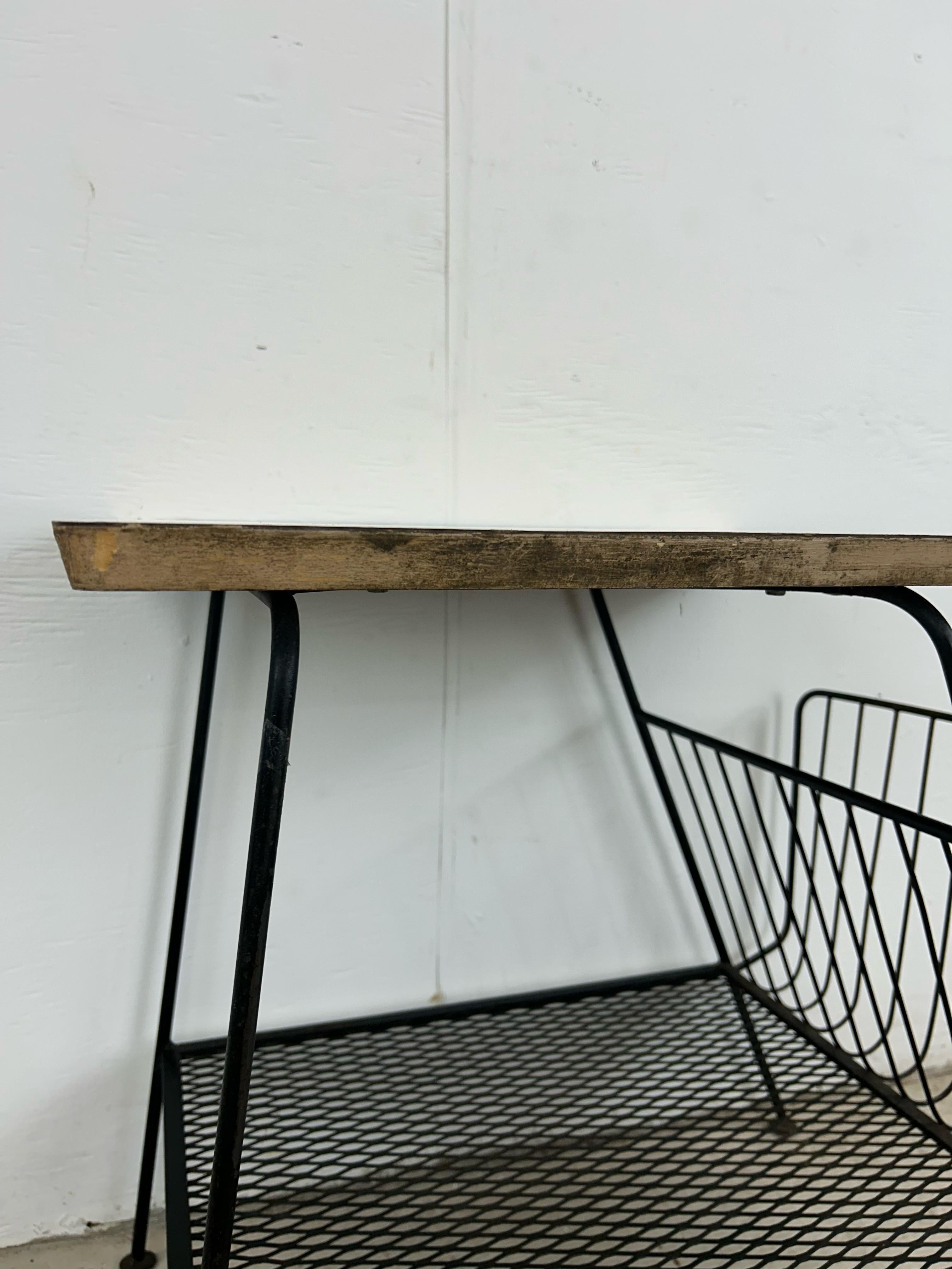 Mid Century Modern End Table with Magazine Rack Base 9