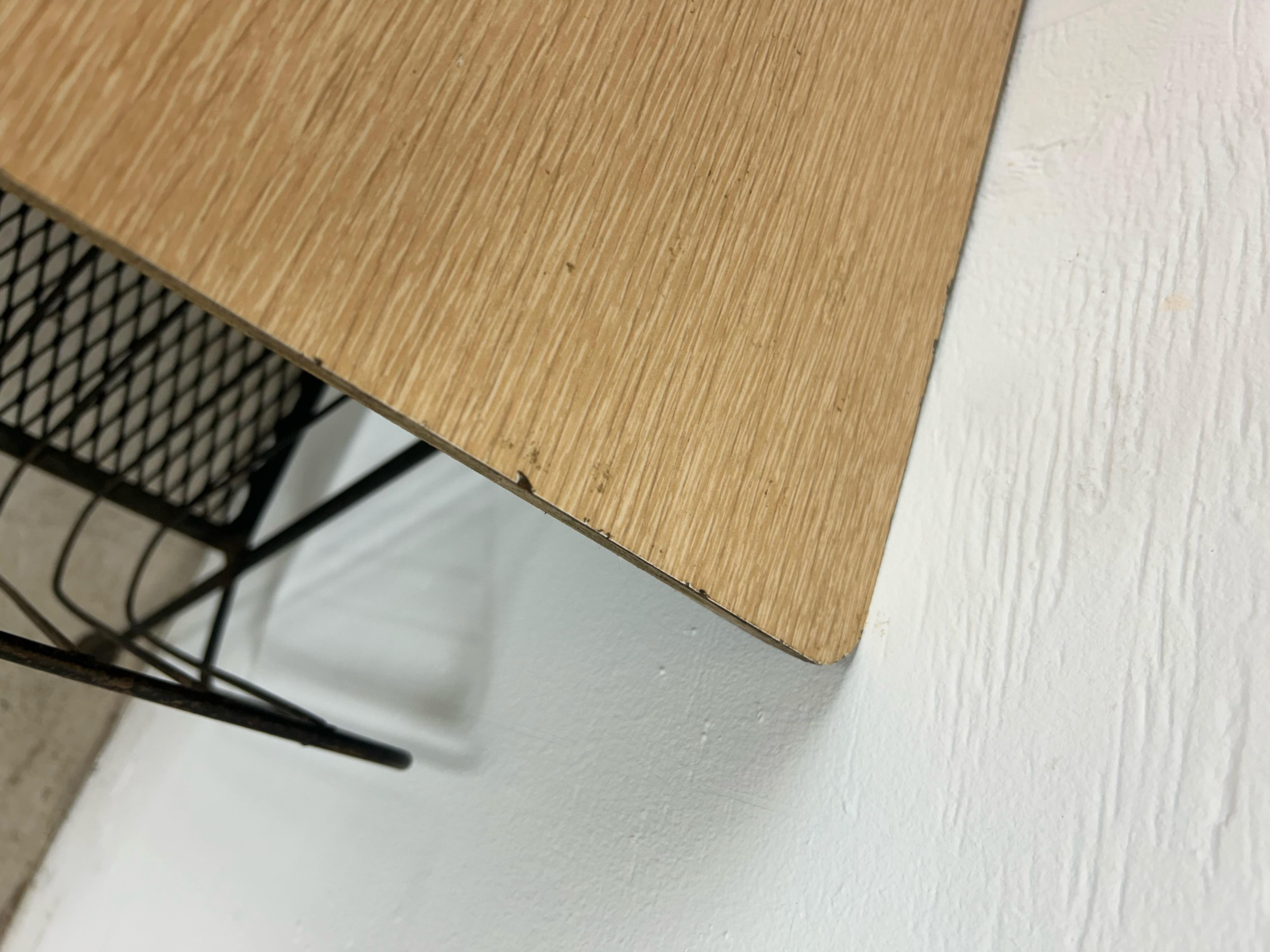 Mid Century Modern End Table with Magazine Rack Base 11