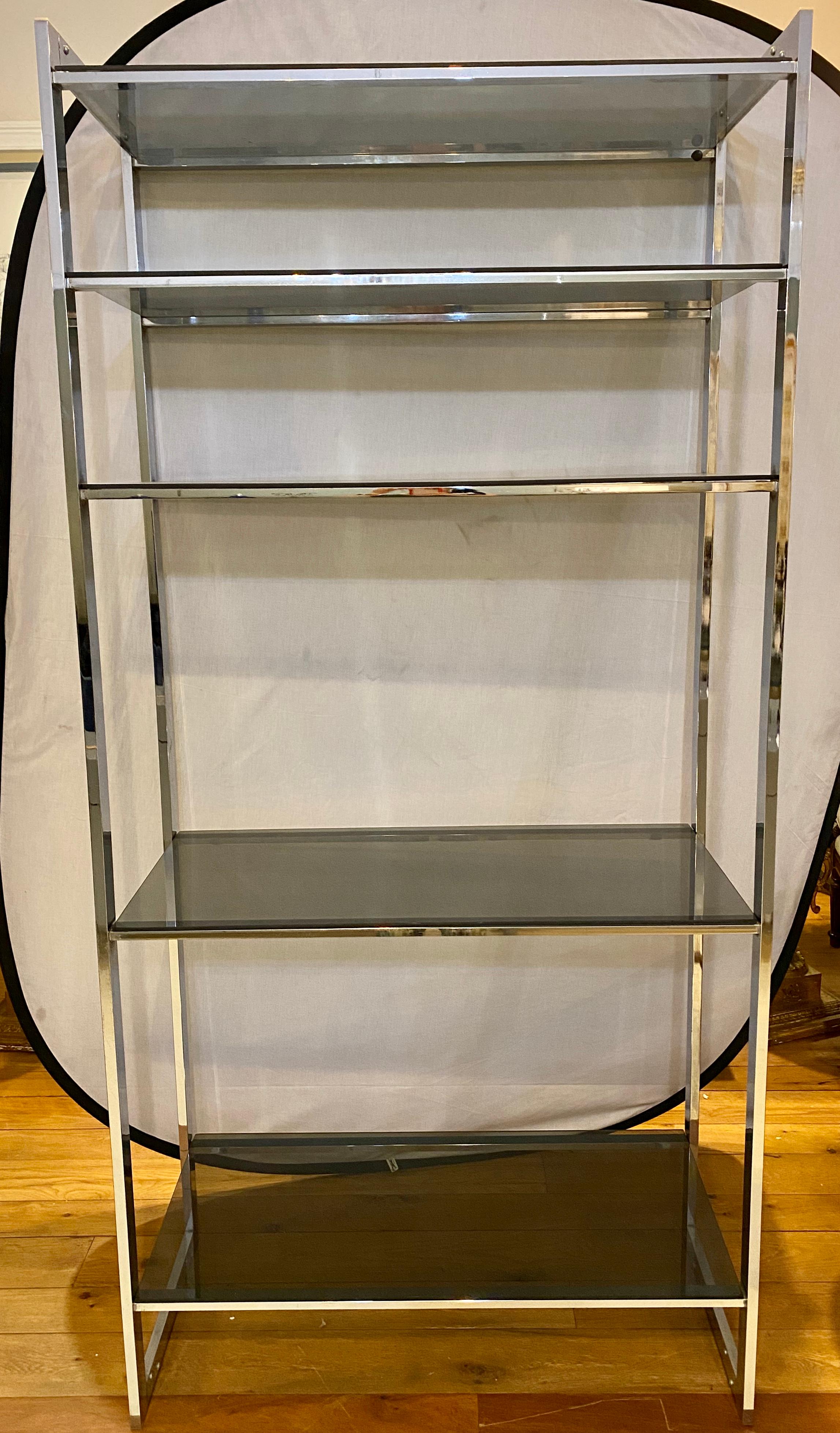 Mid-Century Modern Étagère Chrome Base Smoke Glass Shelves In Good Condition In Stamford, CT