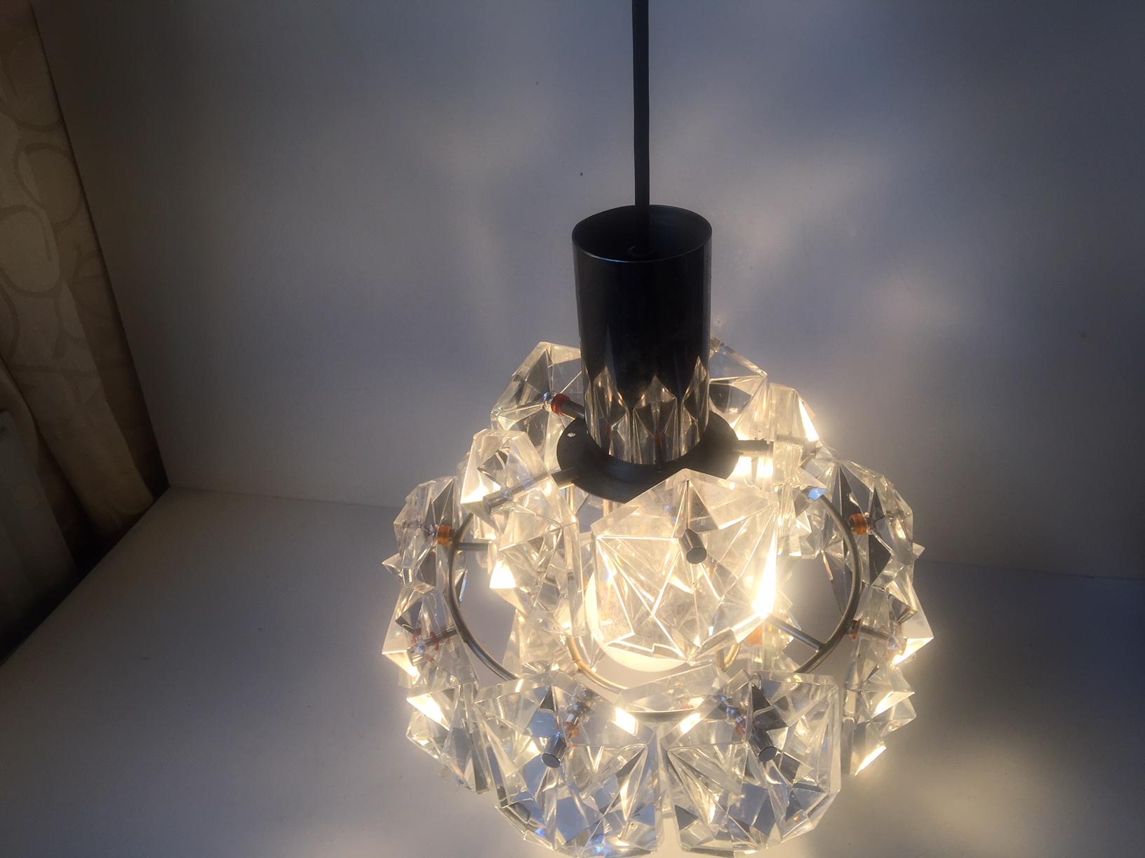 Mid-Century Faceted Crystal Pendant Chandelier by J.T. Kalmar, 1960s For Sale 3