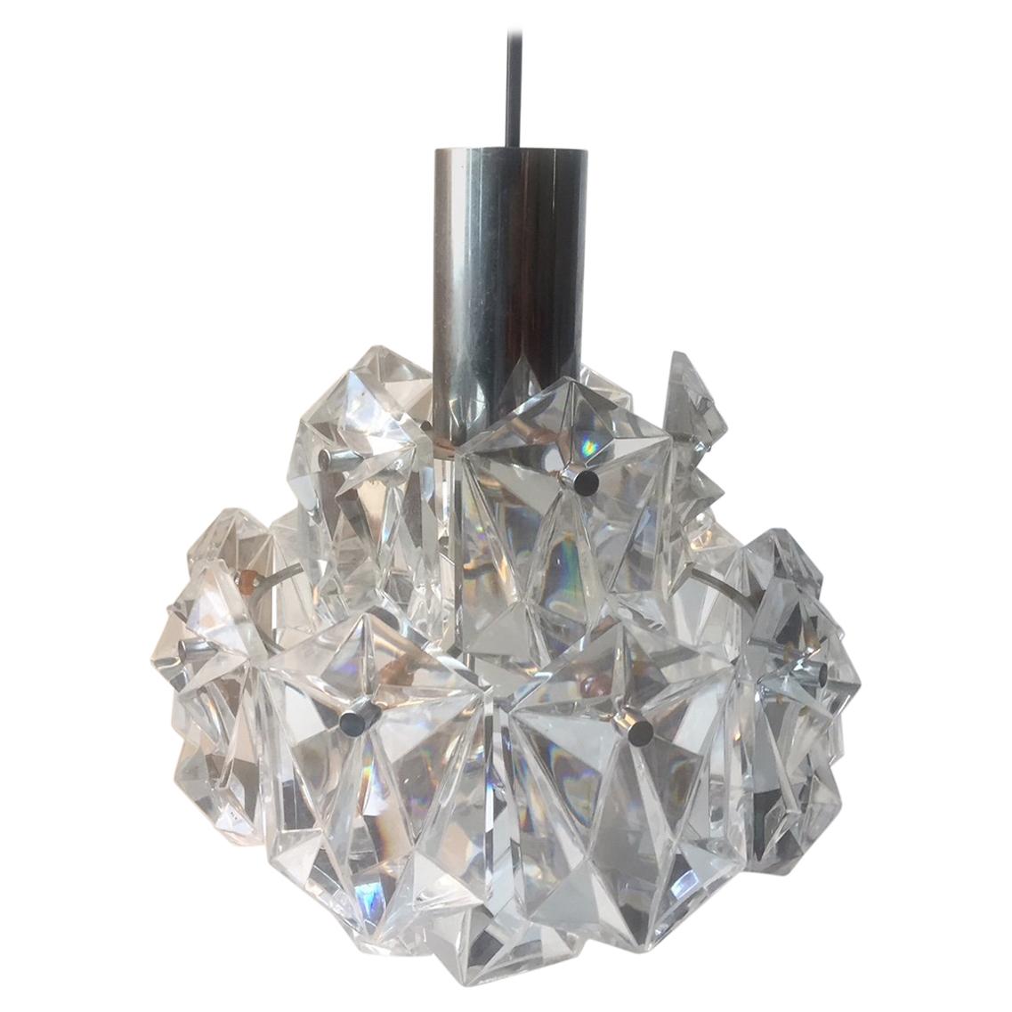 Mid-Century Faceted Crystal Pendant Chandelier by J.T. Kalmar, 1960s In Good Condition For Sale In Esbjerg, DK