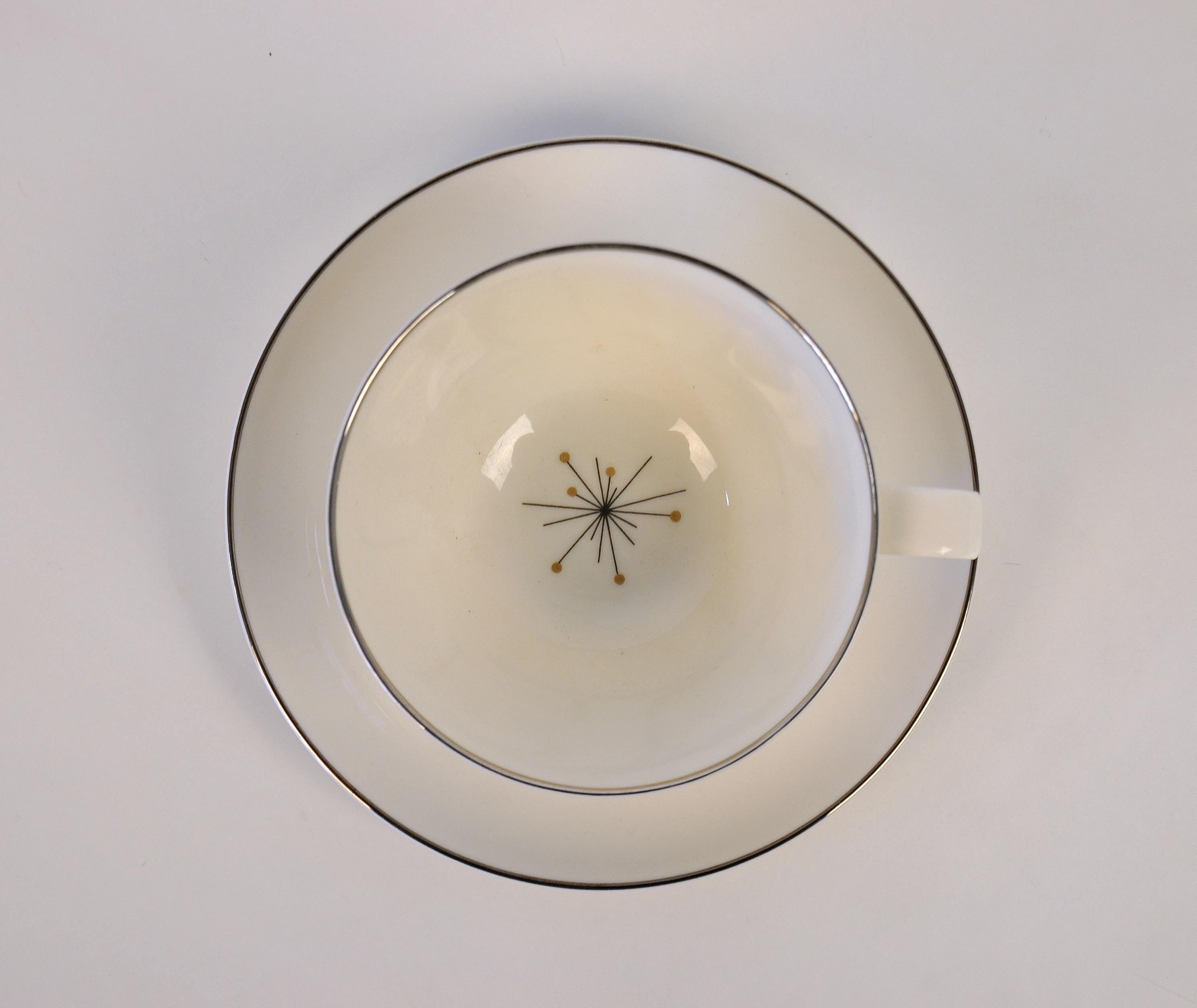 Mid-20th Century Mid-Century Modern Evening Star Porcelain Dinner Service for 12