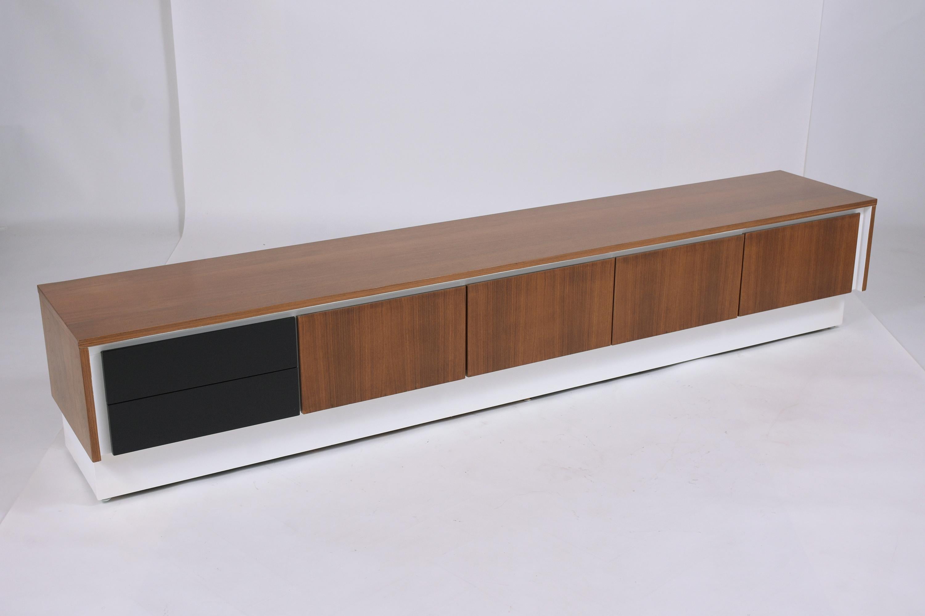 Long Mid-Century Modern Lacquer Credenza 2