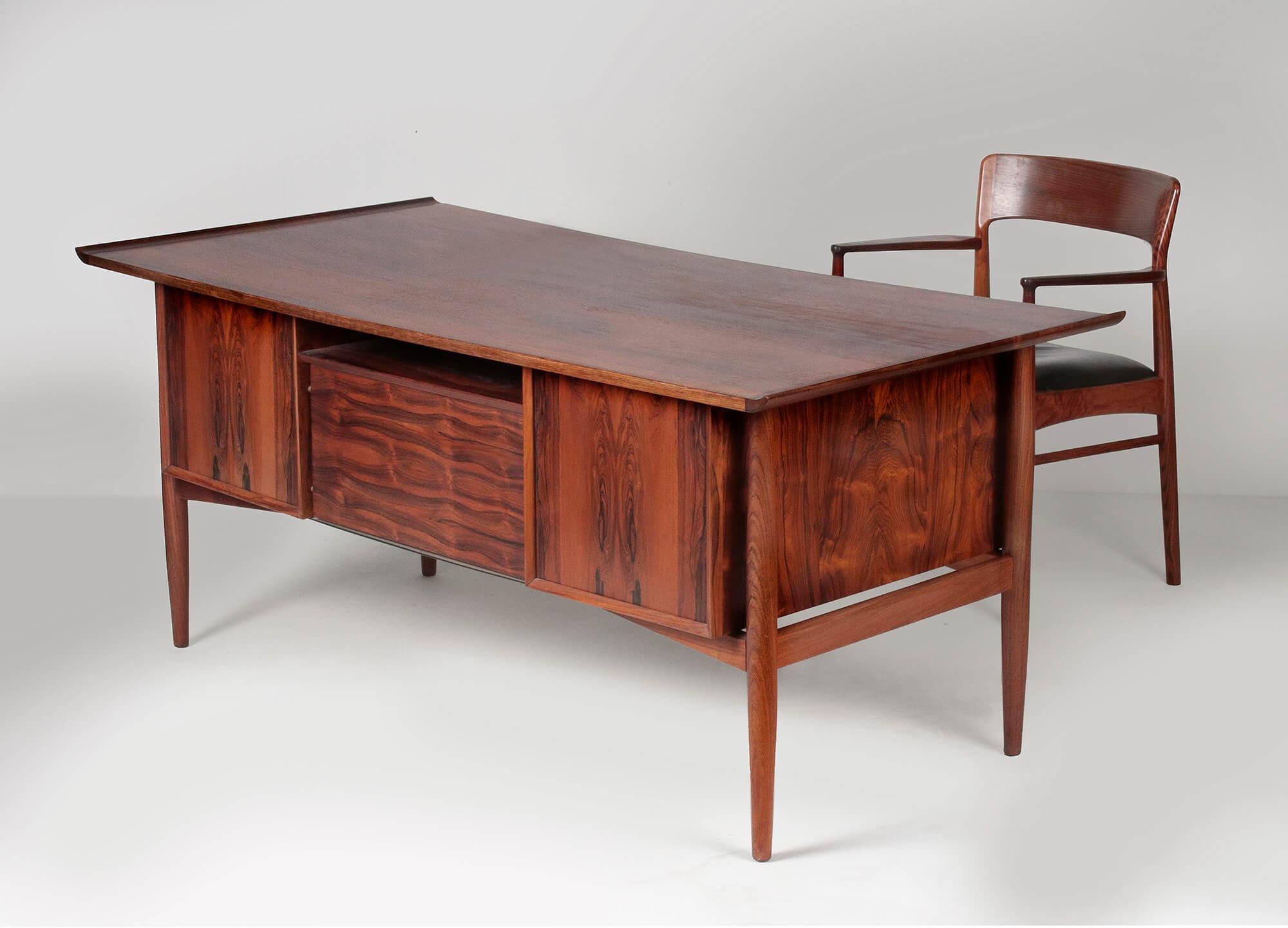 Danish Mid-Century Modern Executive Desk Arne Vodder, 1960s, Denmark