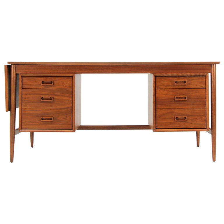 Mid Century Modern Executive Desk With Drop Leaf At 1stdibs Mid Century Modern Executive Desk With