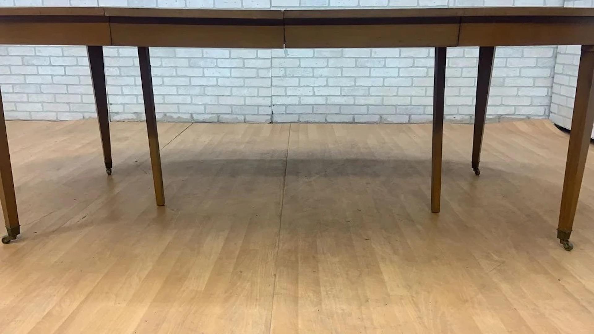 American Mid Century Modern Expandable Oval Dining Table with 3 Leaves