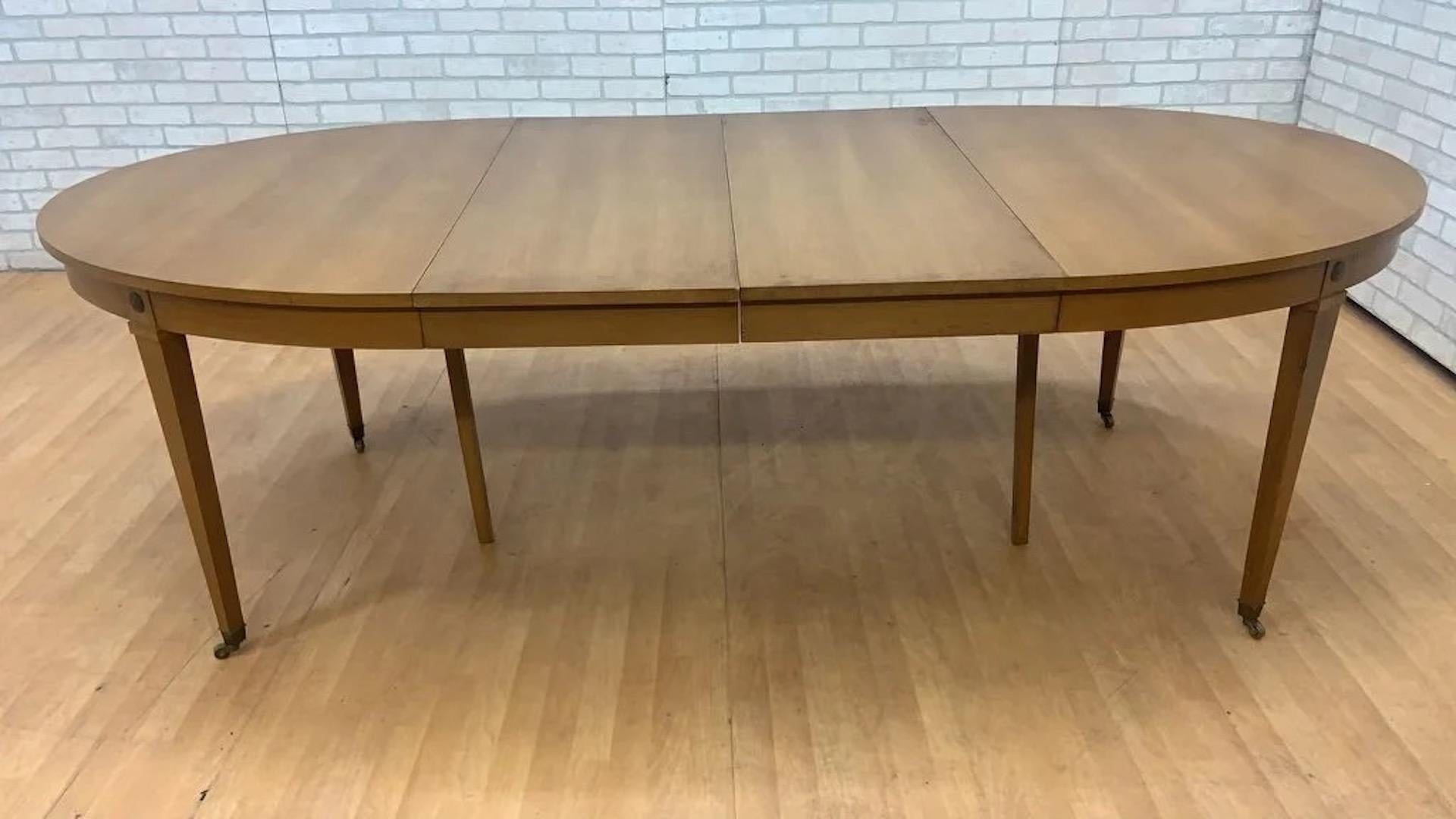 20th Century Mid Century Modern Expandable Oval Dining Table with 3 Leaves