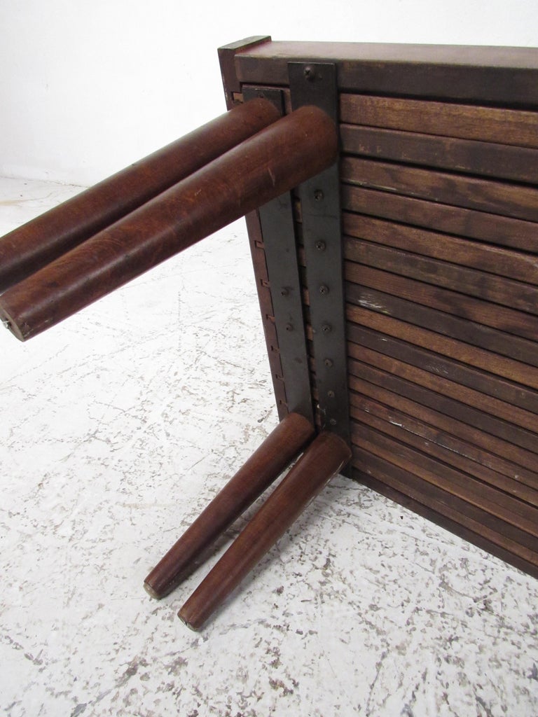 Mid Century Modern Expandable Slat Bench For Sale At 1stdibs