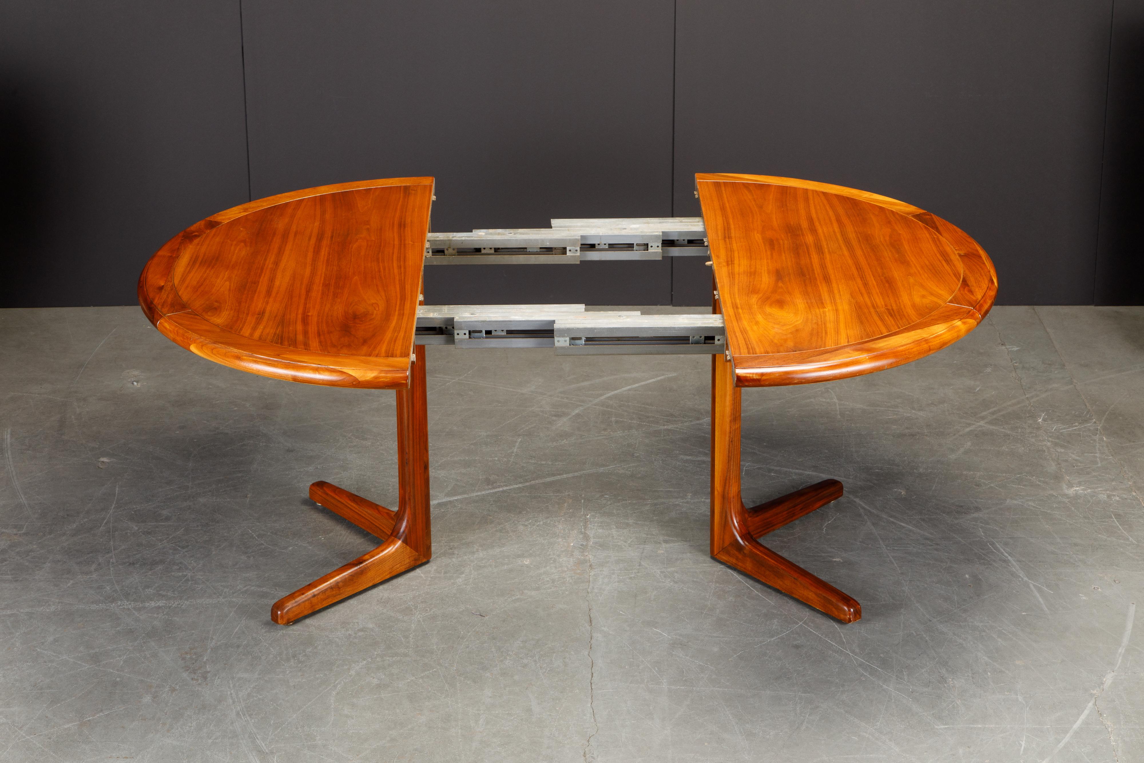 Unknown Mid-Century Modern Expandable Walnut Dining or Conference Table, circa 1960s