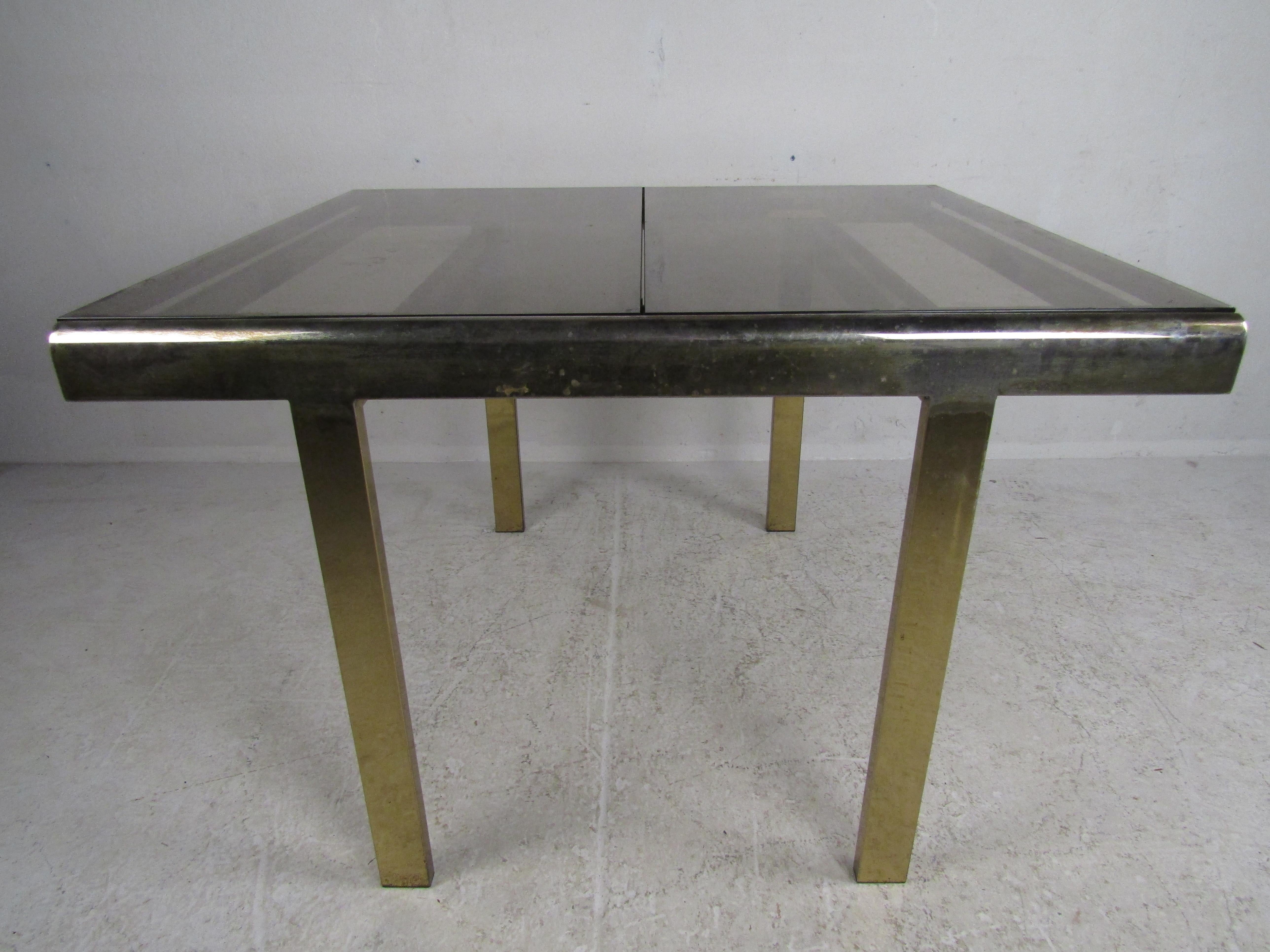 Mid-Century Modern Expanding Brass Dining Table with a Smoked Glass Top For Sale 7