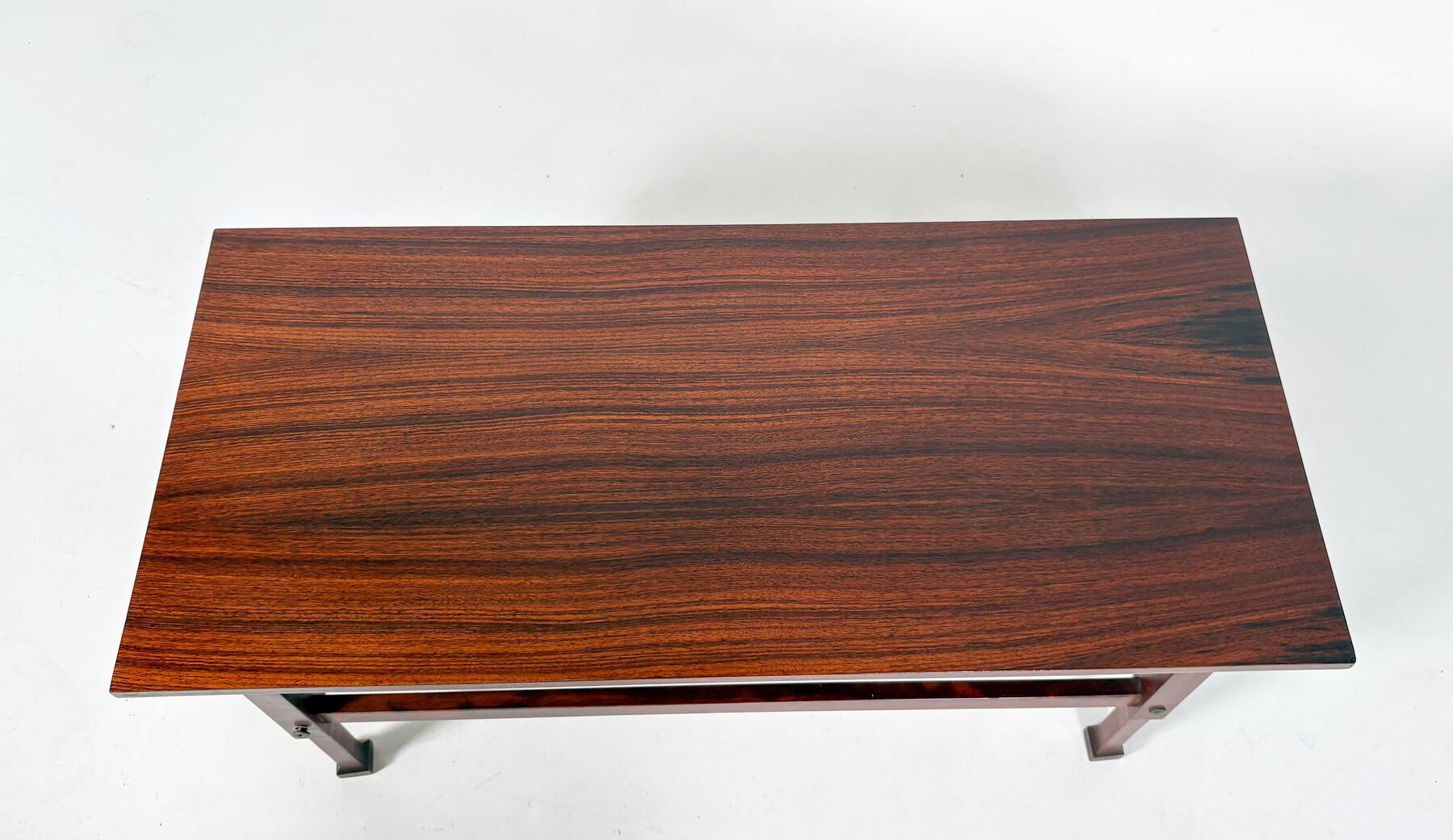 Mid-Century Modern Extendable Coffee Table, Italy, 1960s In Good Condition For Sale In Brussels, BE