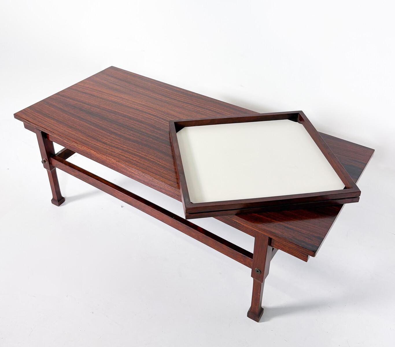 20th Century Mid-Century Modern Extendable Coffee Table, Italy, 1960s For Sale