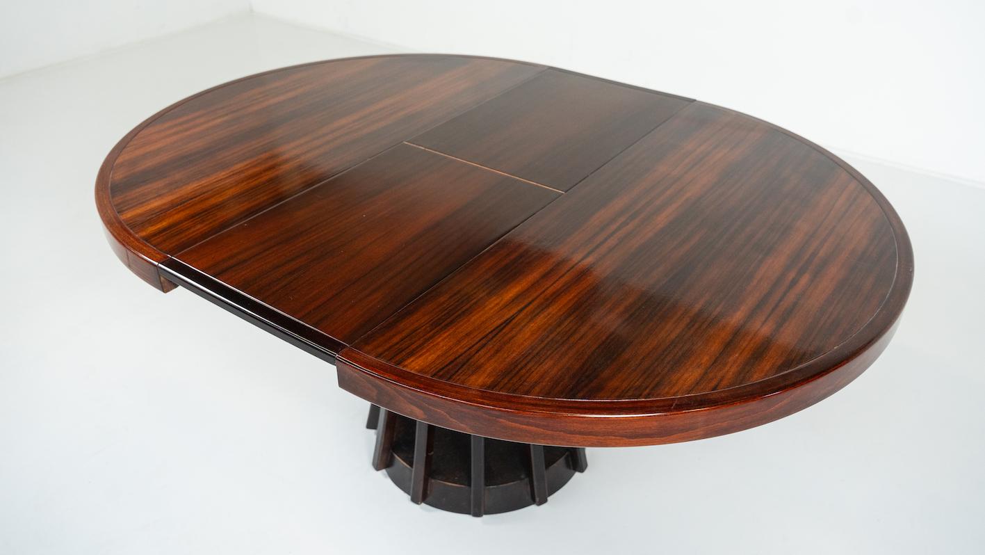 Late 20th Century Mid-Century Modern Extendable Dining Table by Angelo Mangiarotti, Italy, 1970s