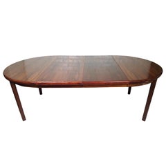 Mid-Century Modern Extendable Dining Table