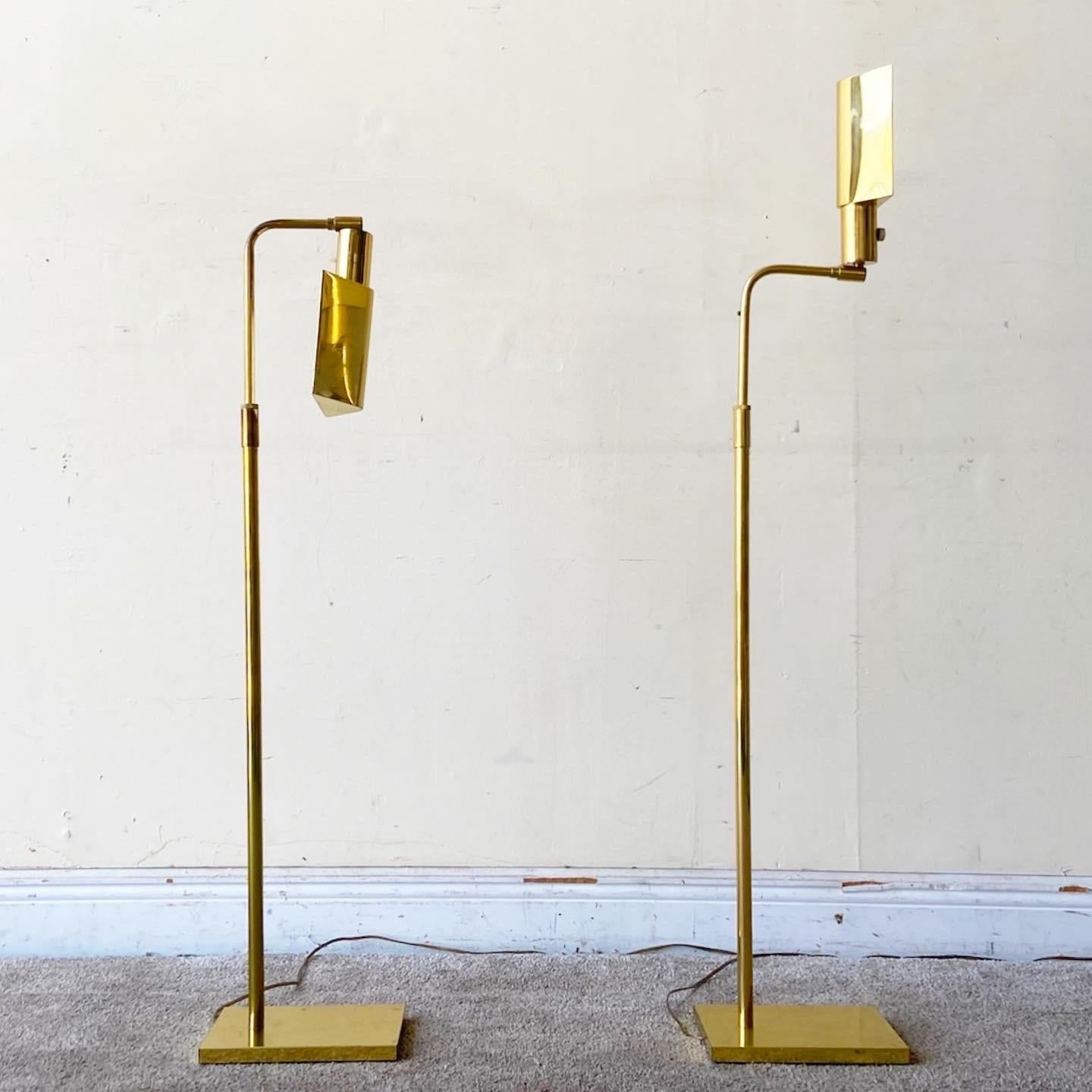 Mid-Century Modern Extendable Pharmacy Floor Lamps, a Pair In Good Condition In Delray Beach, FL