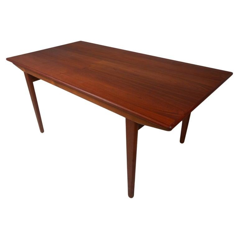 Wood Mid-Century Modern Extendable Scandinavian Dining Table, 1950s For Sale