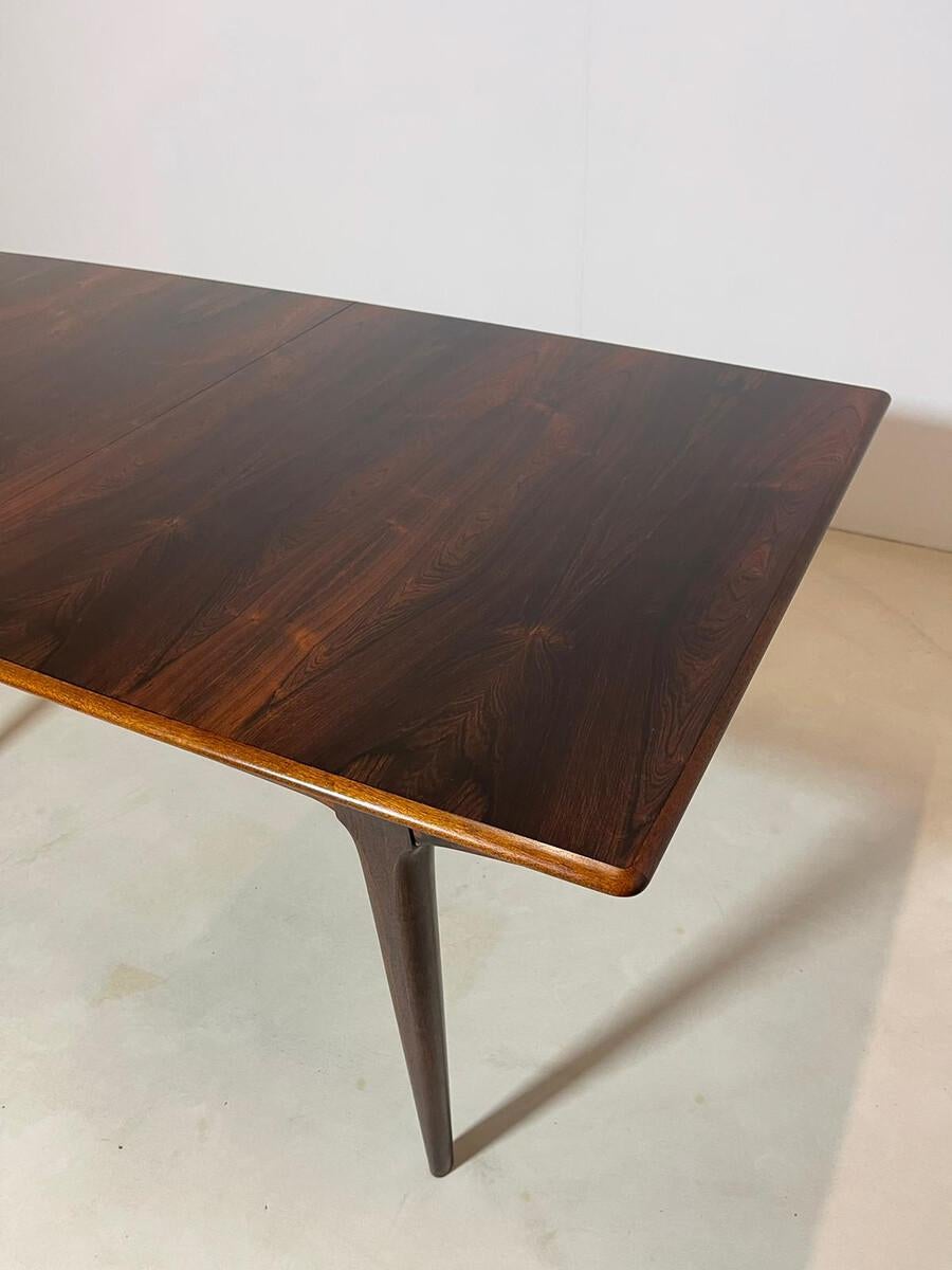 Mid-Century Modern Extendable Scandinavian Dining Table, 1960s In Good Condition In Brussels, BE