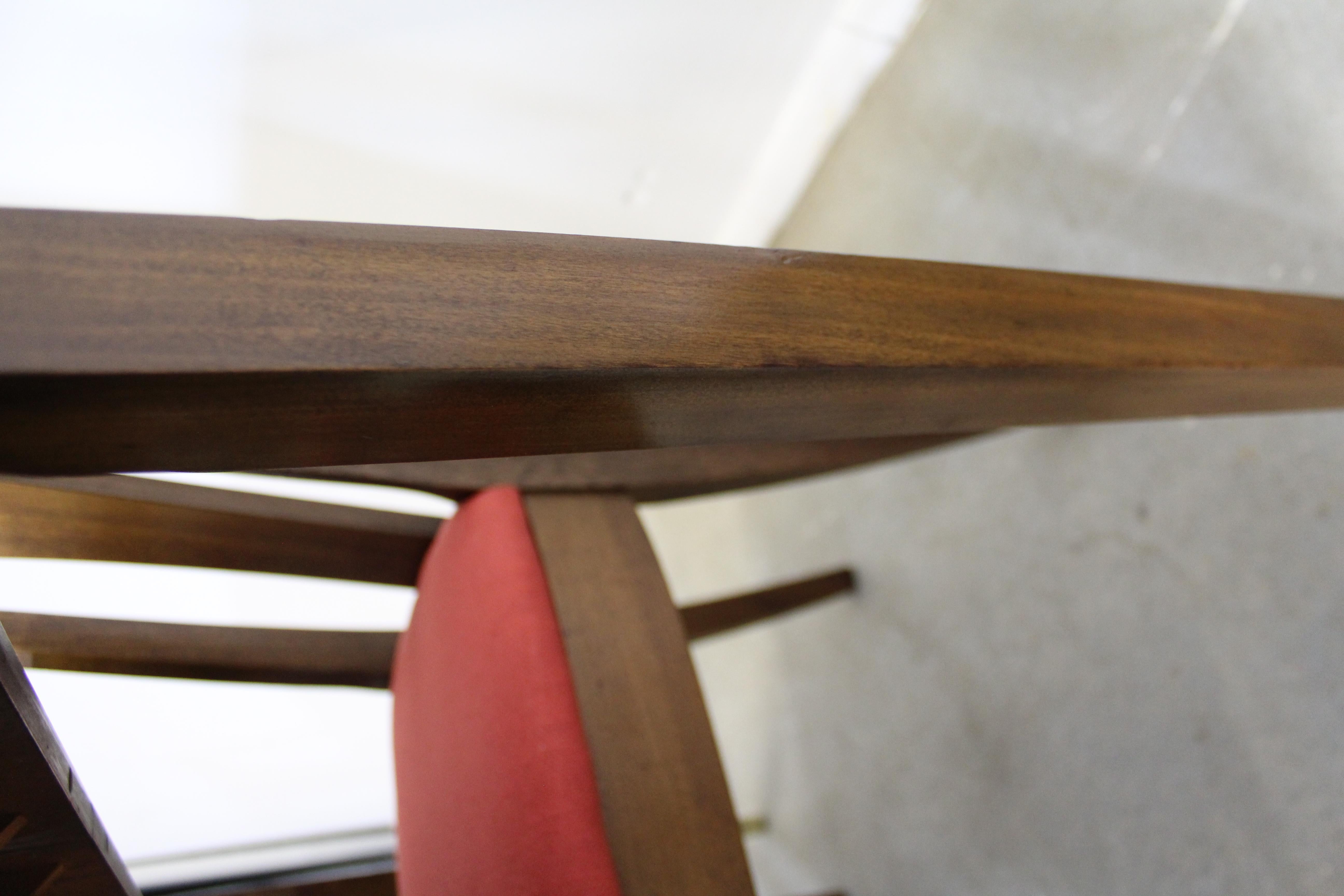 Mid-Century Modern Extendable Surfboard Butterfly Leaf Walnut Dining Table 4