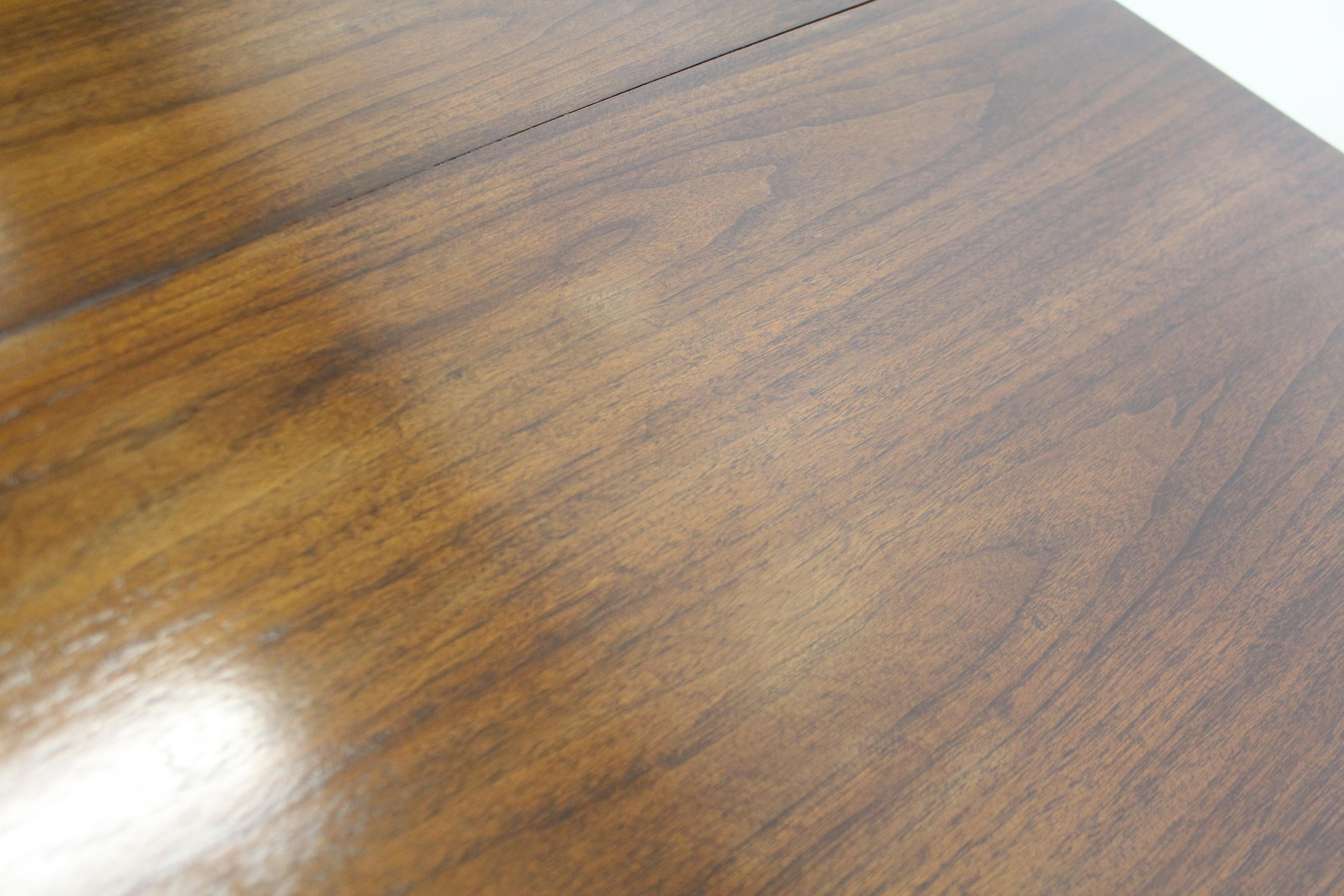Mid-Century Modern Extendable Surfboard Butterfly Leaf Walnut Dining Table 2
