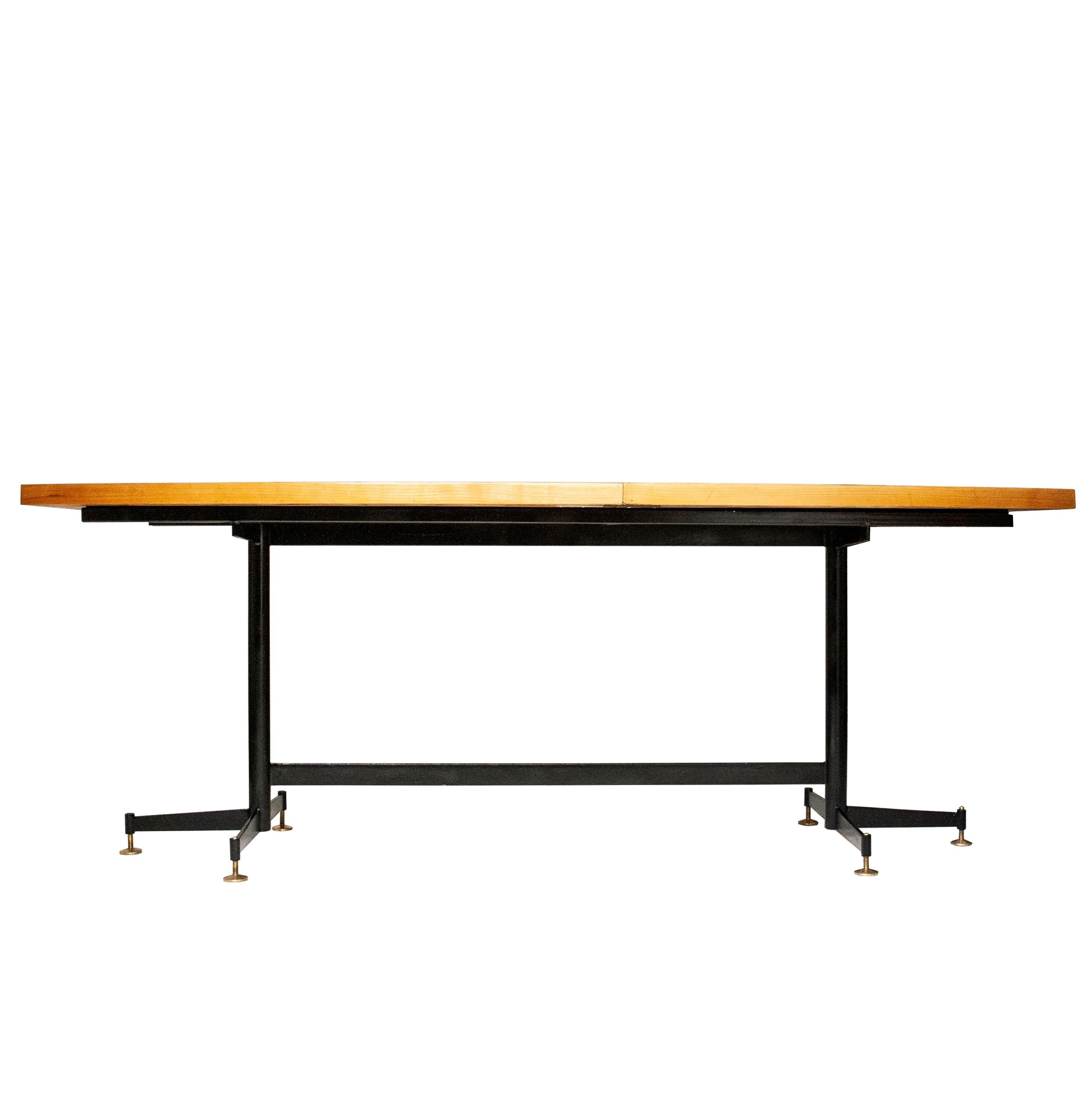 Mid-Century Modern Mid- Century Modern Extendable Table Designed by Luigi Scremin, Italy, 1950. For Sale