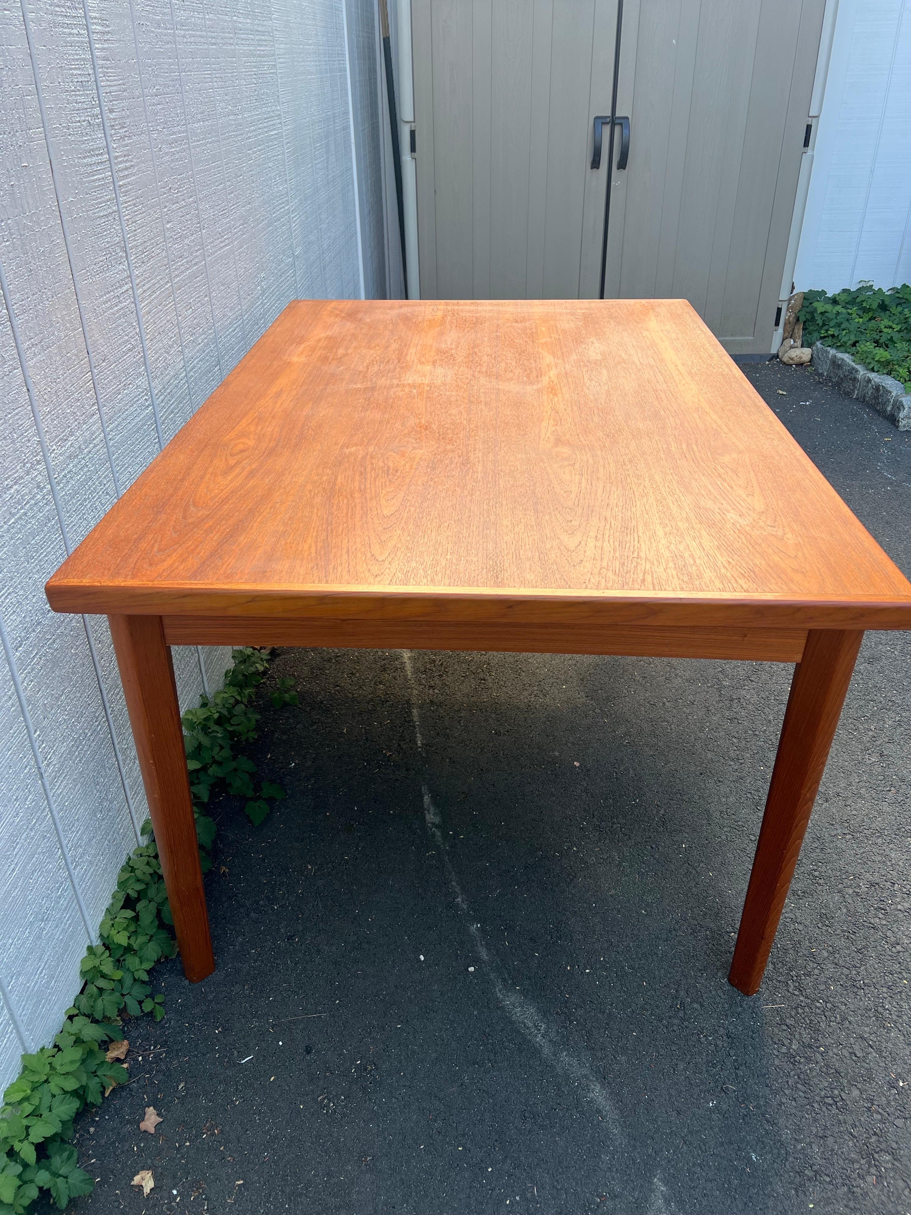 Mid Century Modern Extendable Teak Table 9