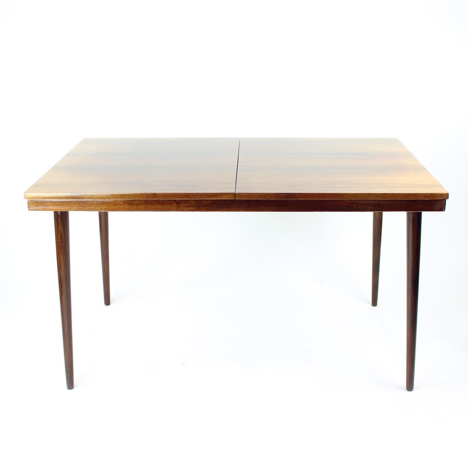 Mid-Century Modern Mid Century Modern Extendable Walnut Dining Table By Mier, Czechoslovakia, 1960s For Sale
