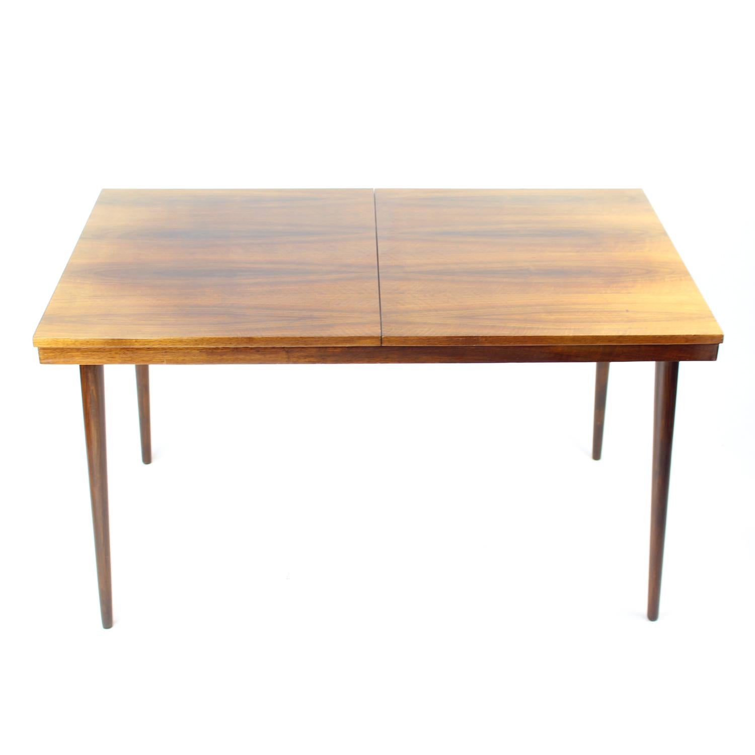 Mid-20th Century Mid Century Modern Extendable Walnut Dining Table By Mier, Czechoslovakia, 1960s For Sale