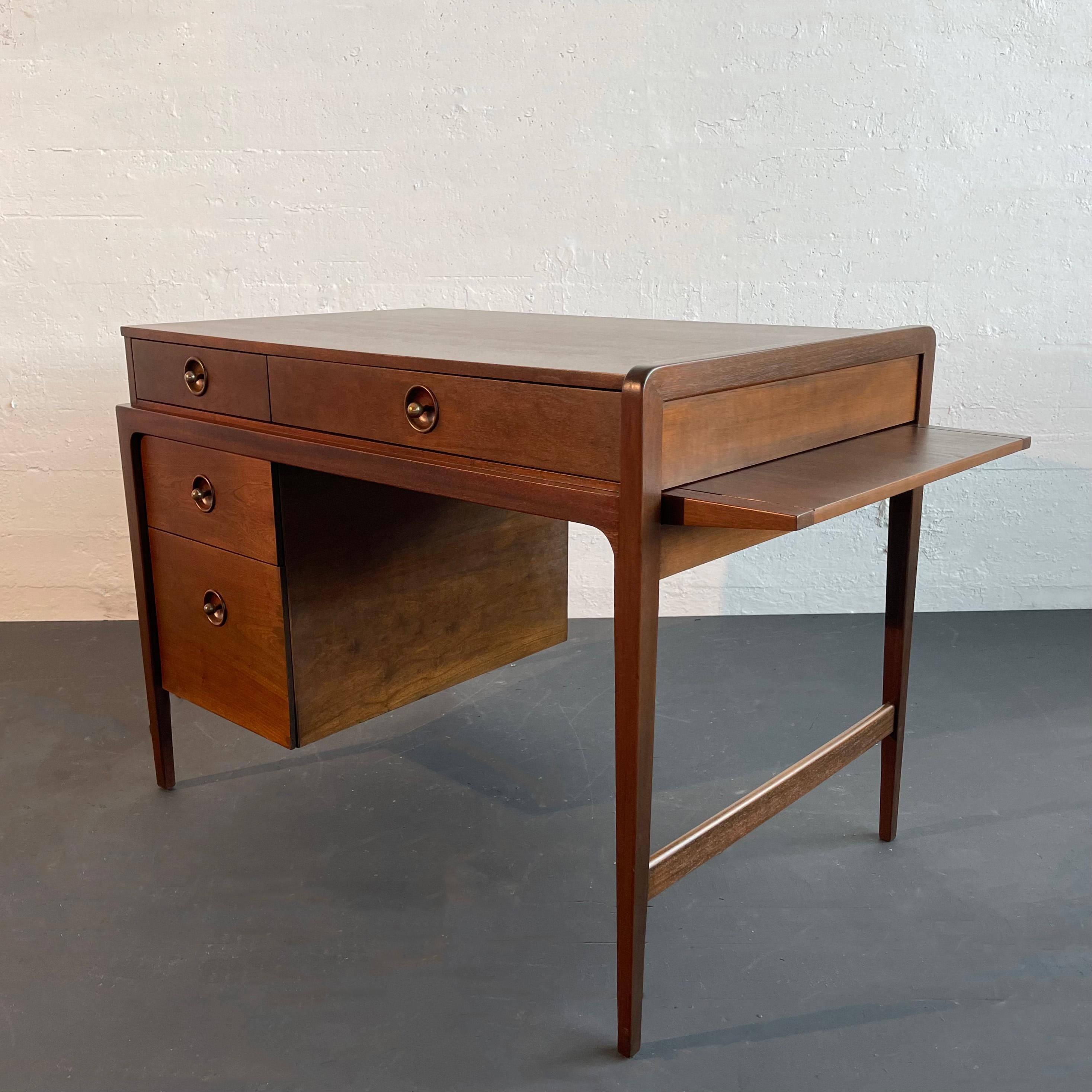 Scrivania di John Van Koert per Drexel Counterpoint, stile metà secolo moderno. In condizioni buone in vendita a Brooklyn, NY