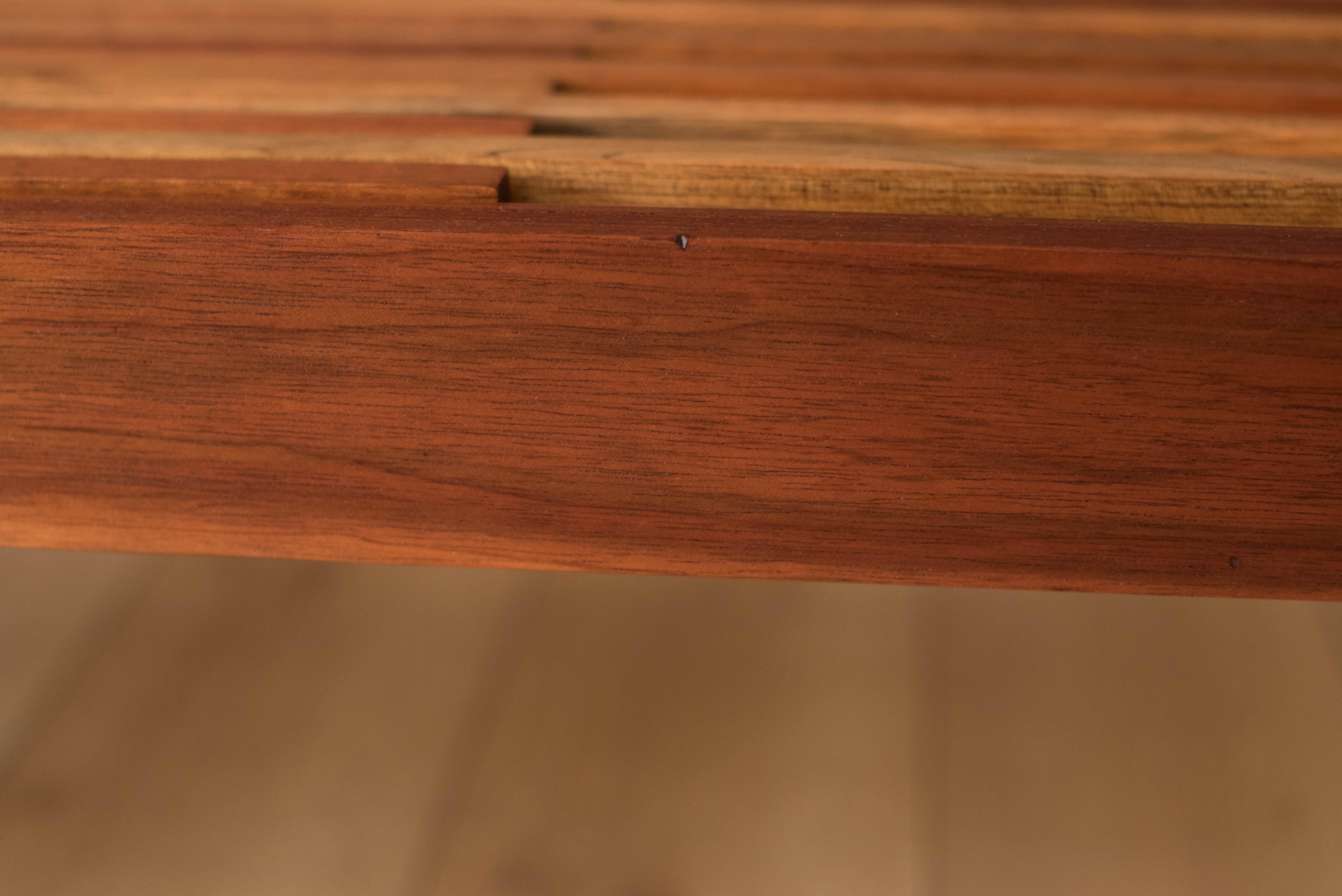 Mid-Century Modern Extension Slat Wood Bench 3