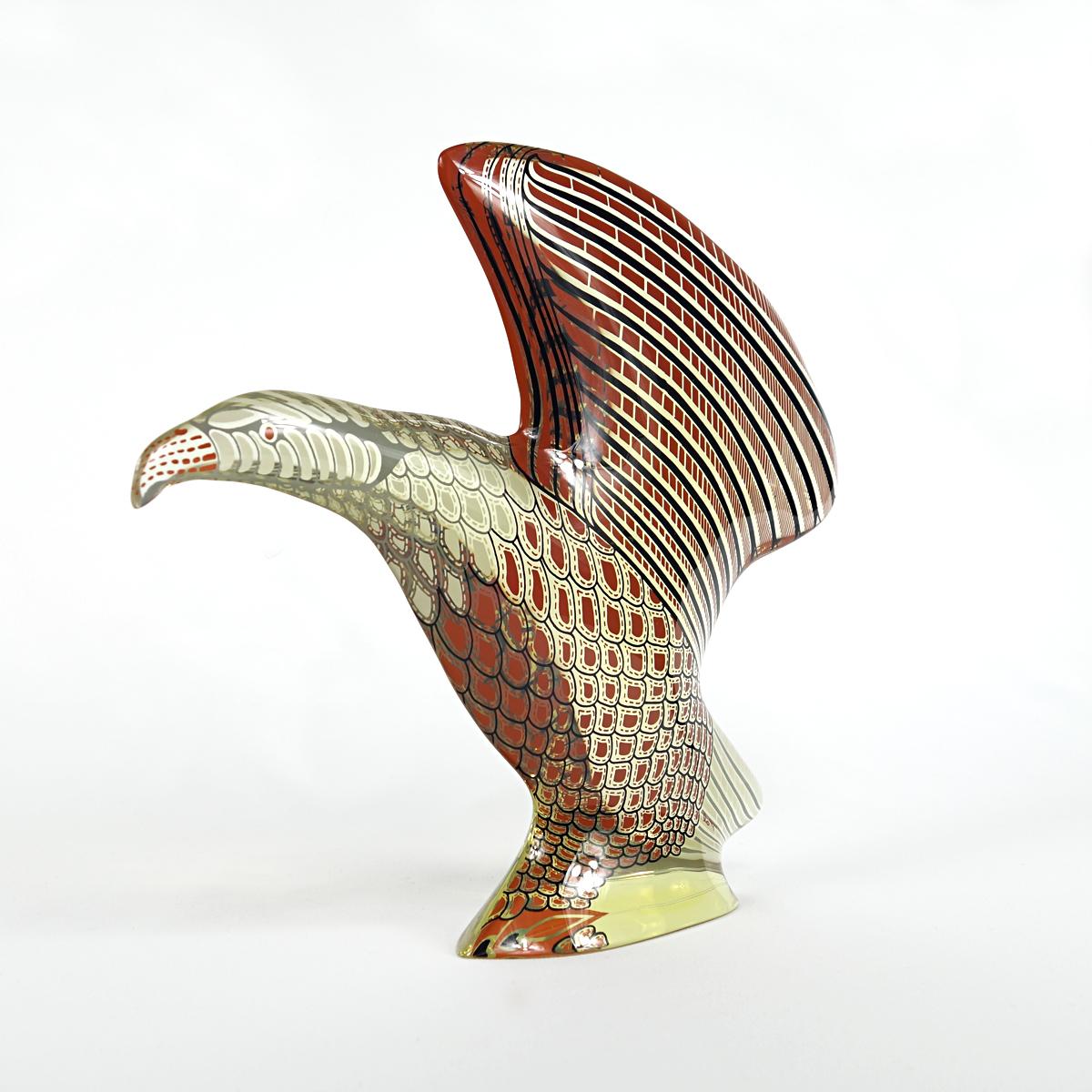 20ième siècle Très grand aigle en résine moderne de style mi-siècle moderne par Abraham Palatnik en vente