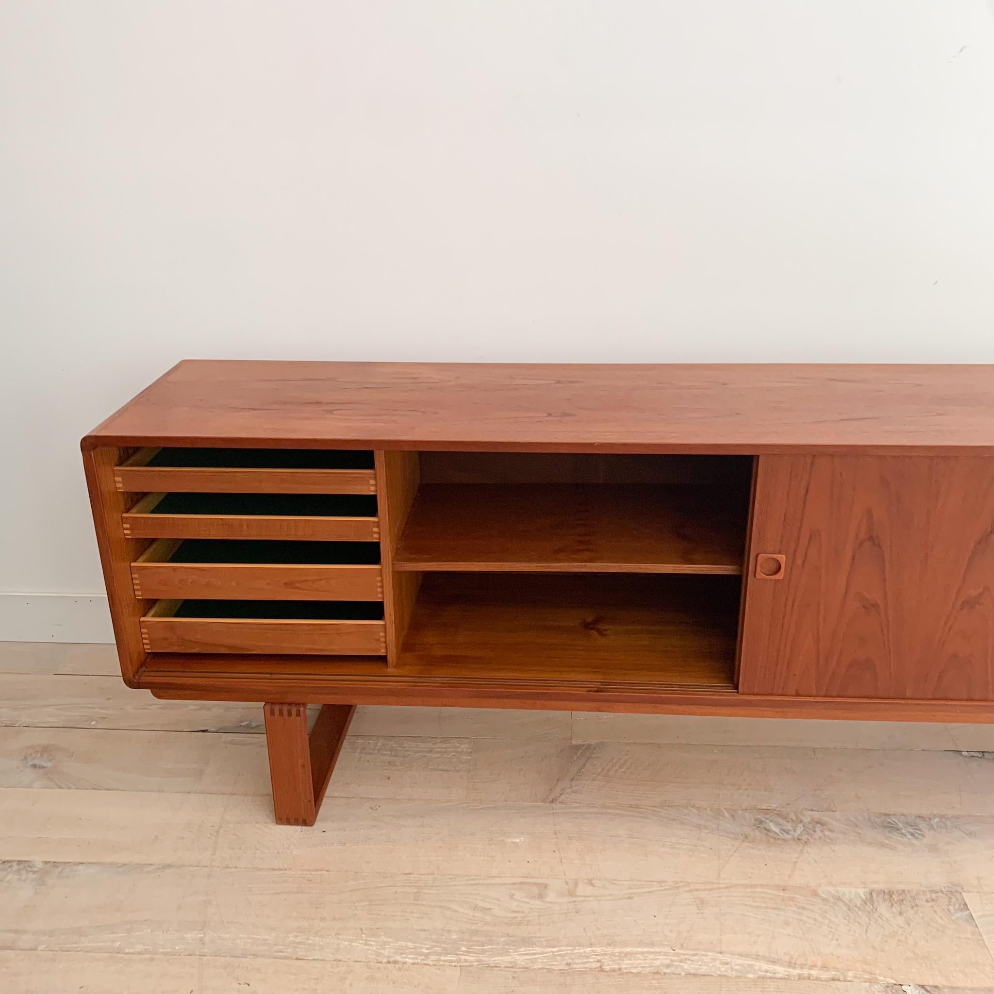 Mid-Century Modern Extra Long Danish Teak Credenza with Sliding Doors 11